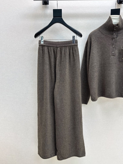 Max 25fw knitted suit