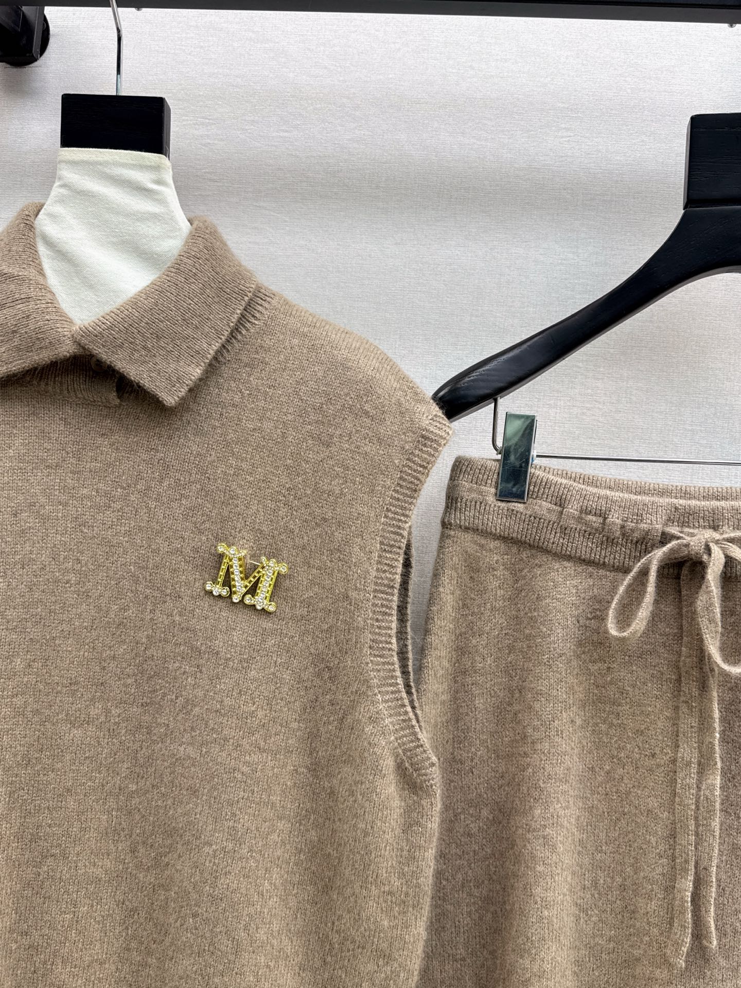 Max 25fw wool suit