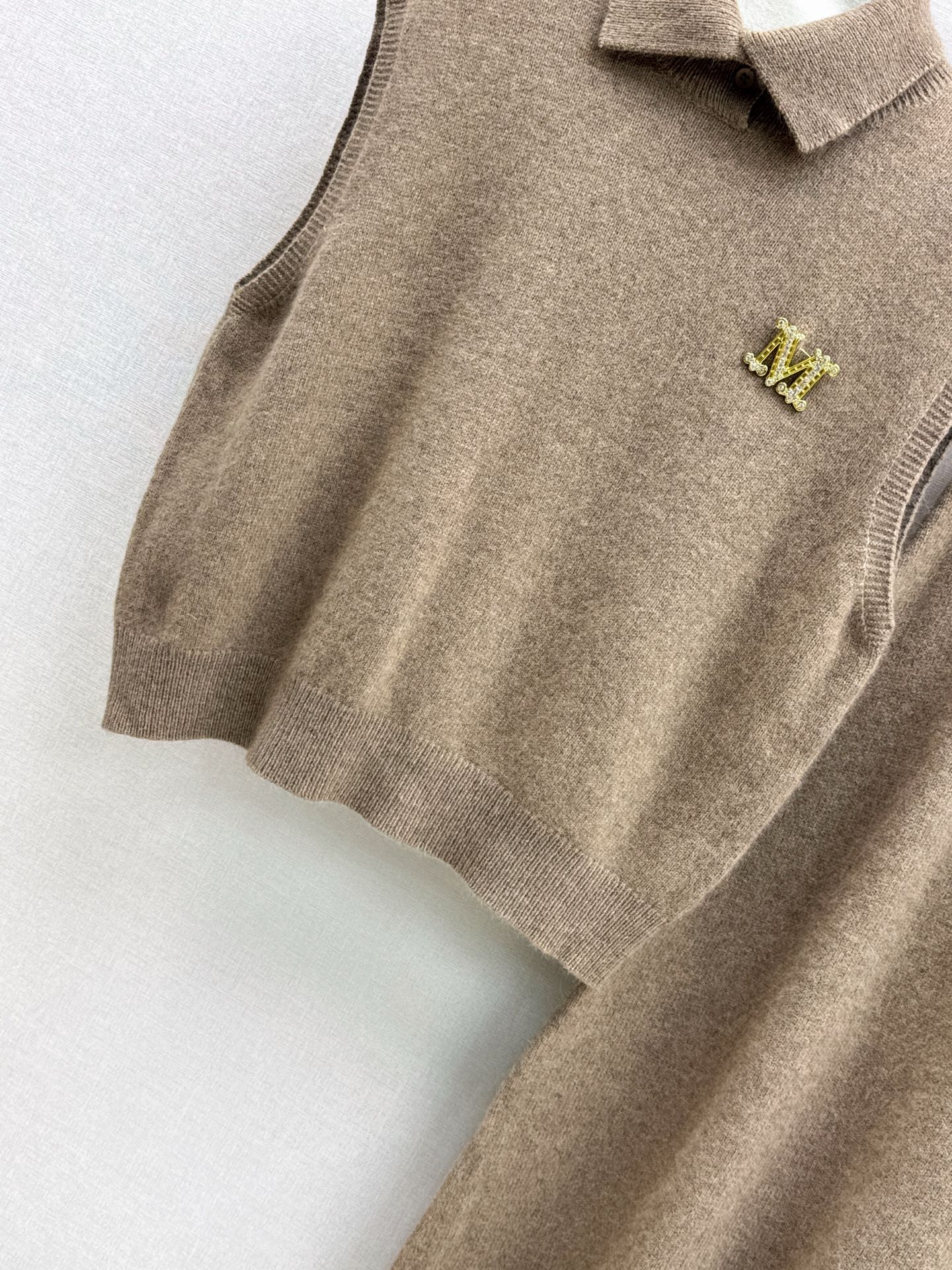 Max 25fw wool suit