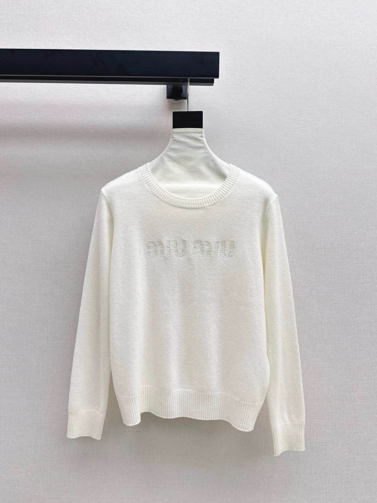 Miu 25fw wool sweater