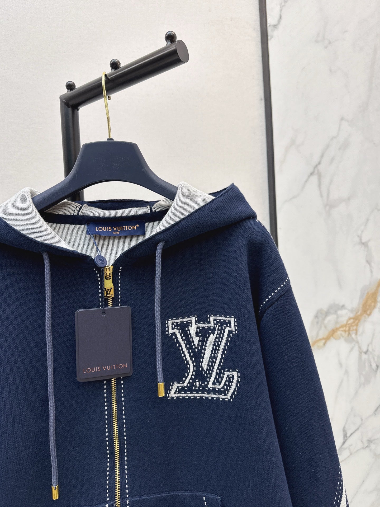 Loui 25fw jacket