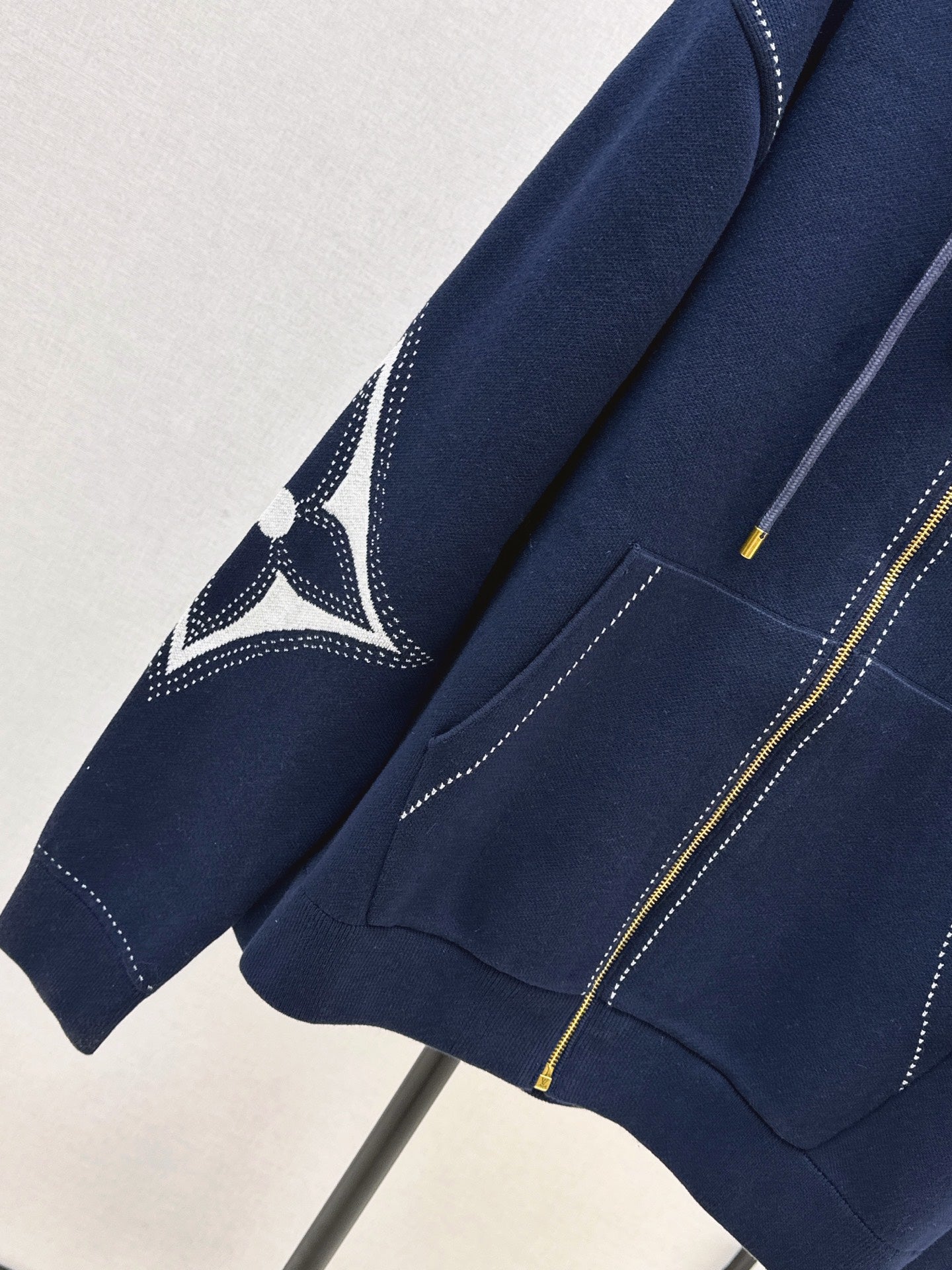 Loui 25fw jacket