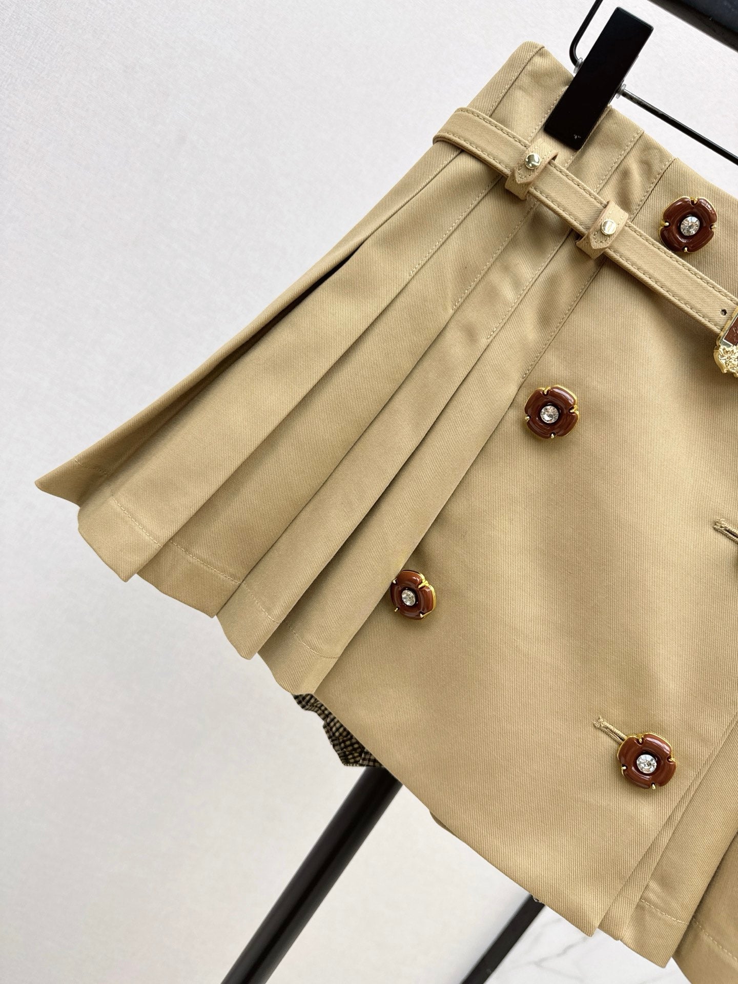 Valen 25fw skirt