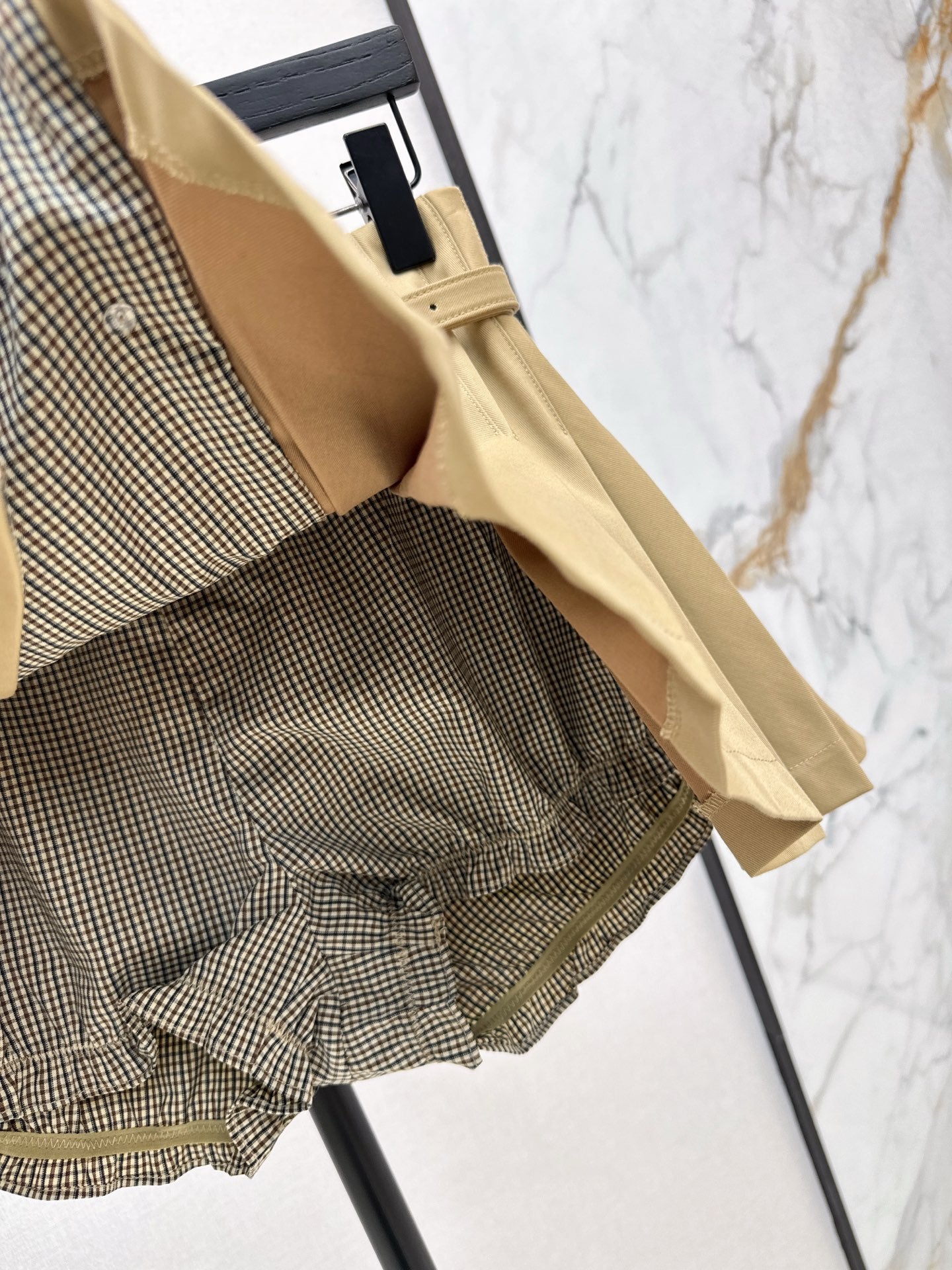 Valen 25fw skirt