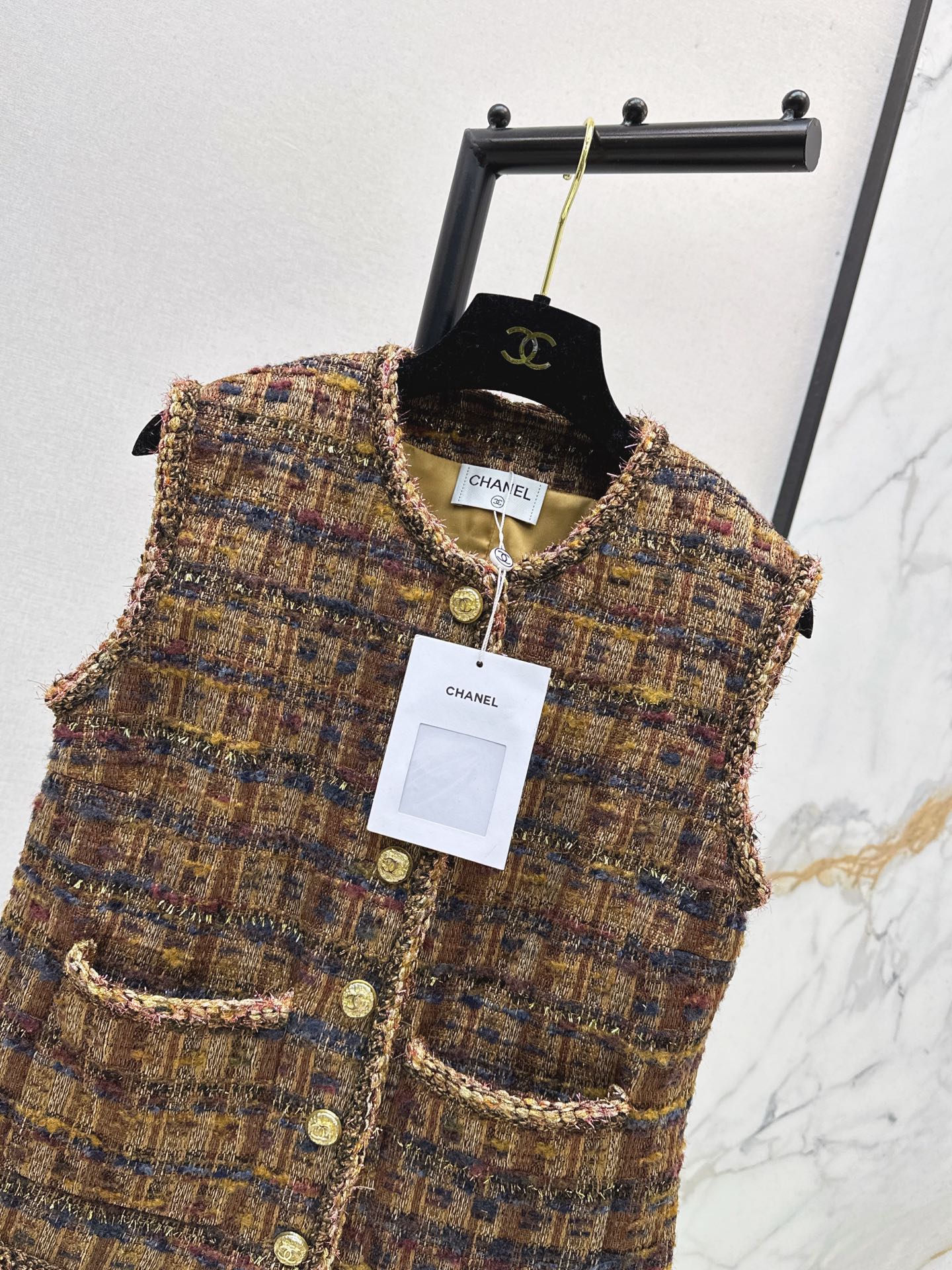Chan 25fw woven vest