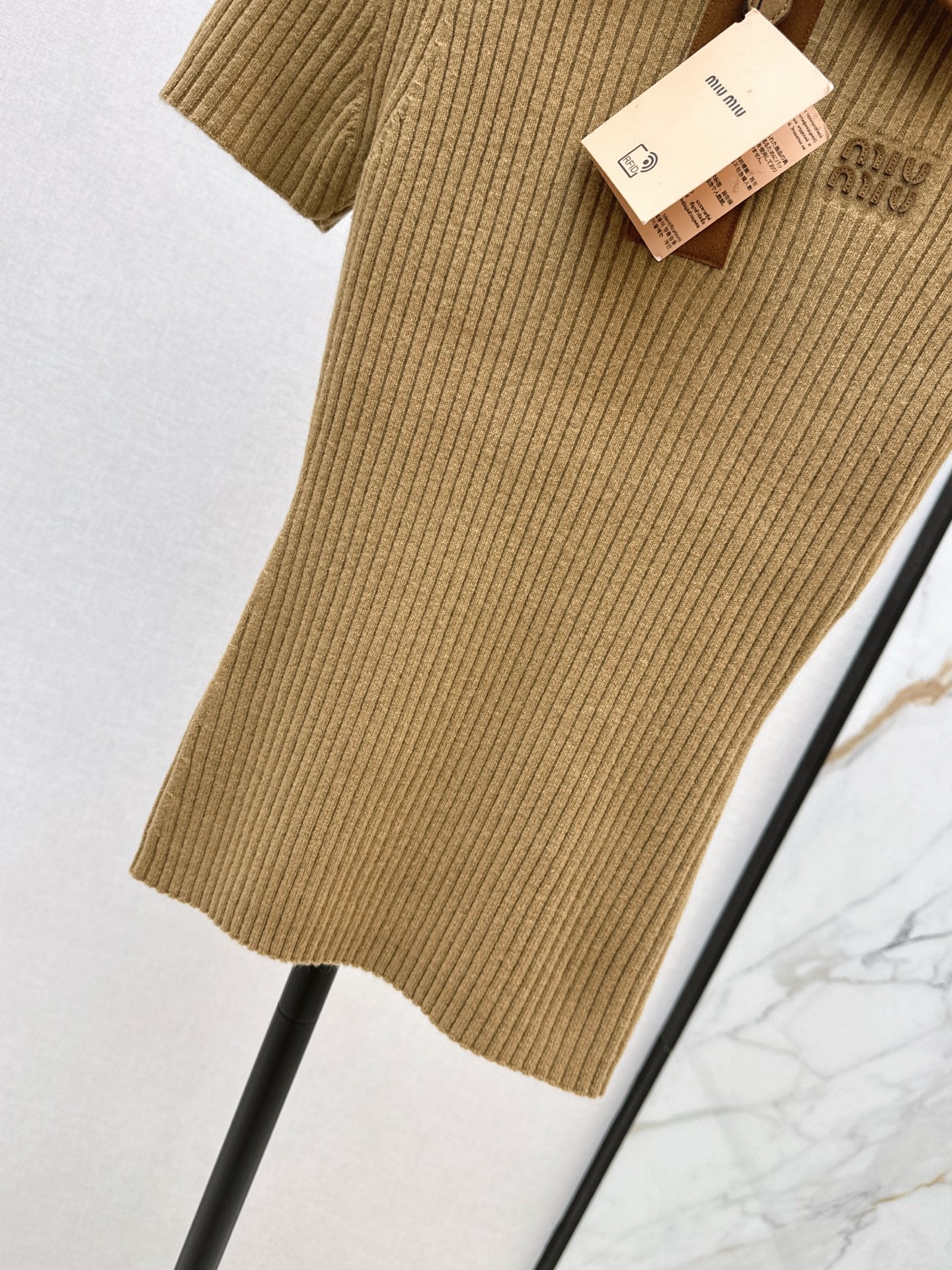 Miu 25fw polo shirt