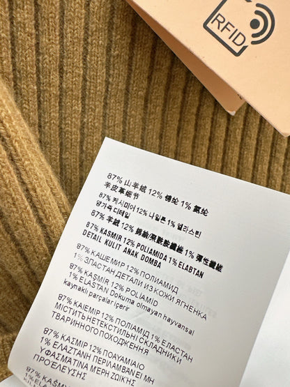 Miu 25fw polo shirt