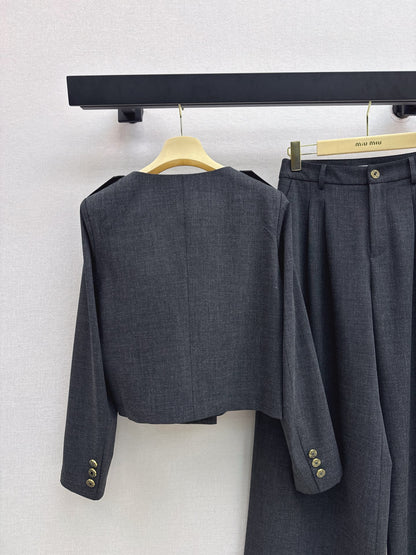Miu 25fw OL suit