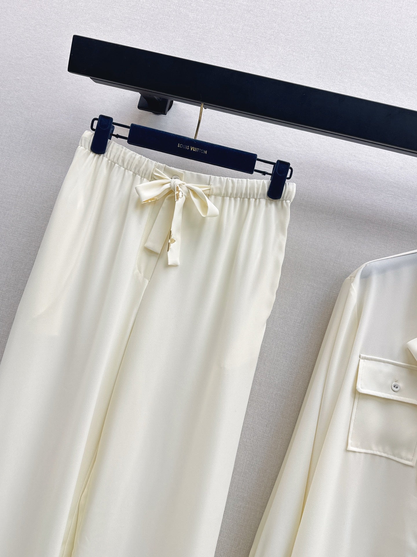 Loui 25fw shirt pant suit