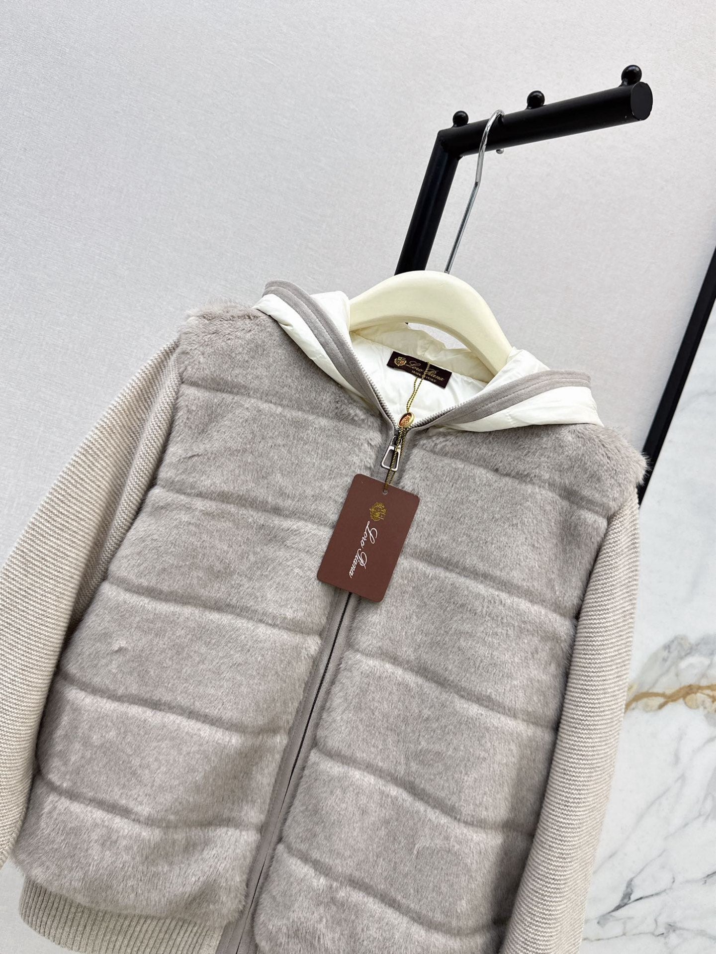 Loro 25fw hooded down jacket
