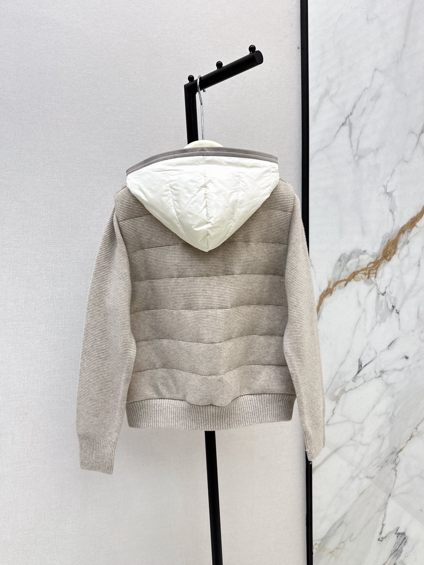 Loro 25fw hooded down jacket