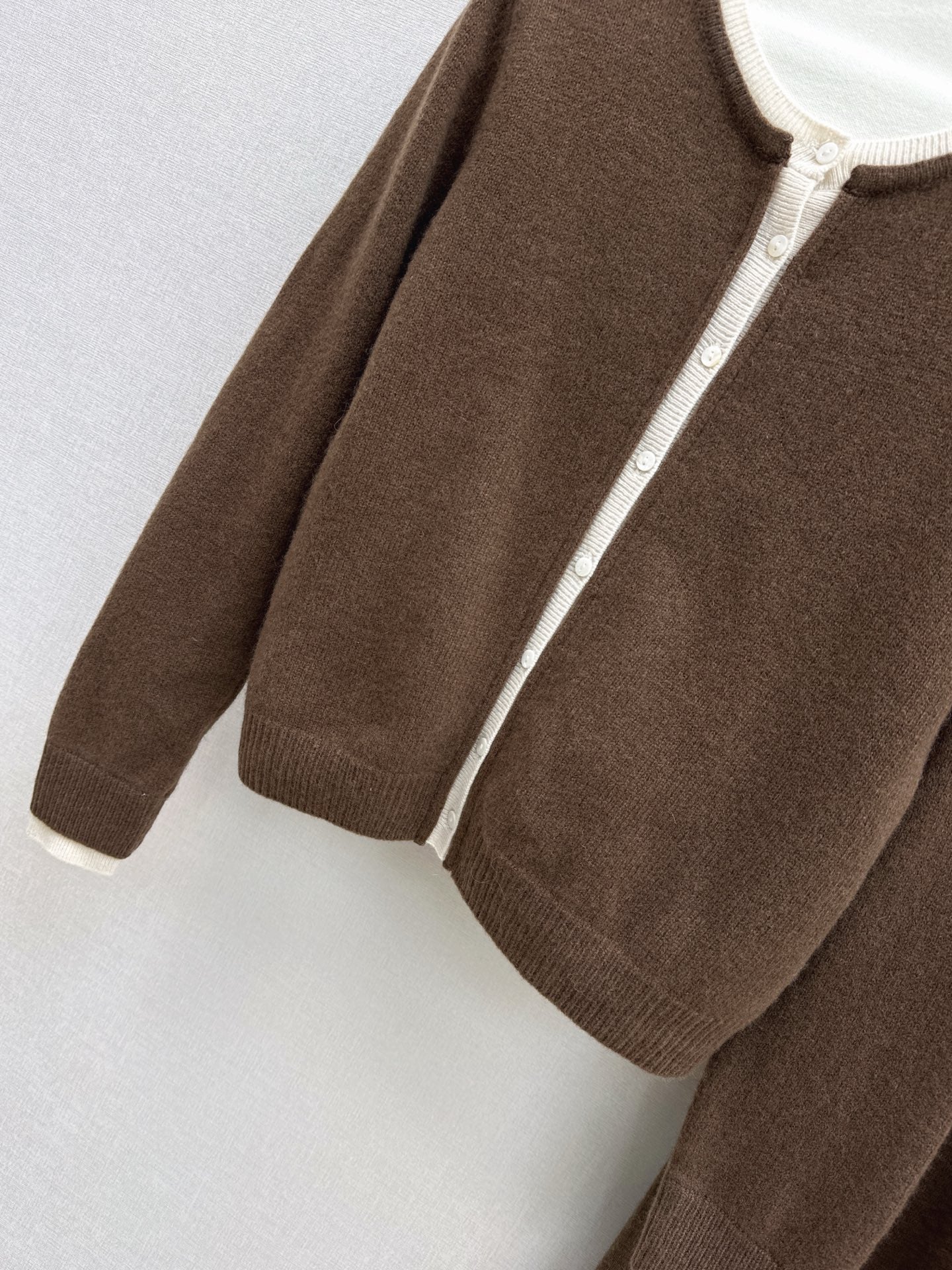 Loro 25fw knitted suit