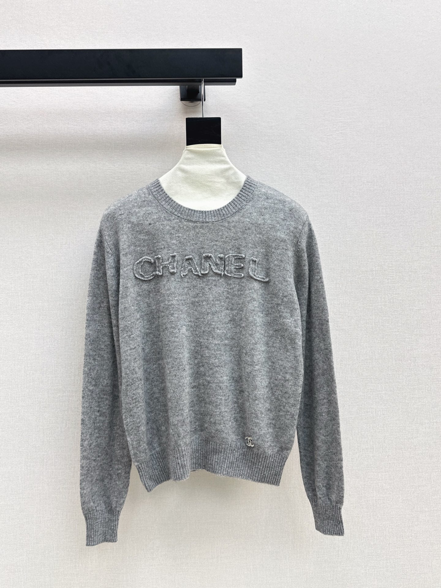 Chan 25fw knitted sweatshirt