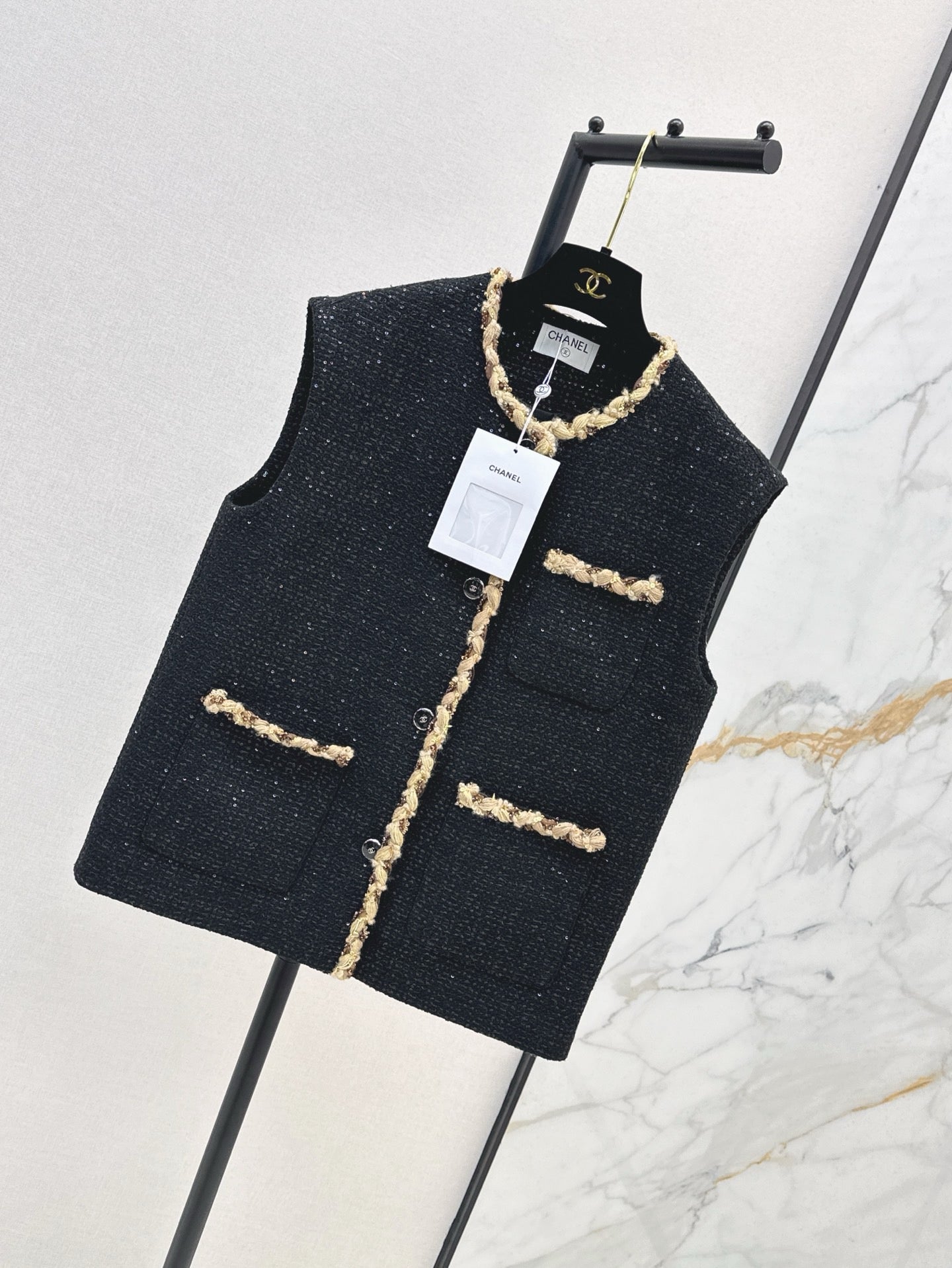 Chan 25fw woven vest
