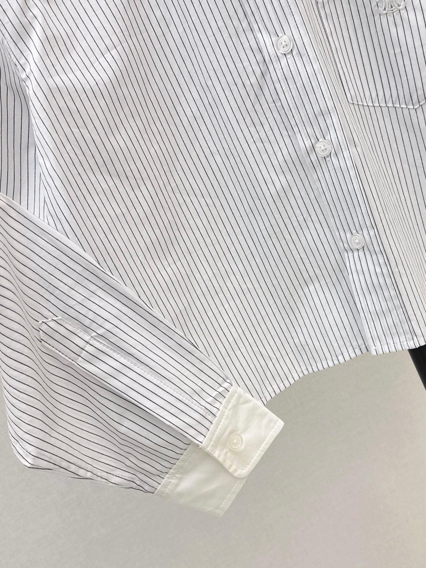 Celi 25fw stripe shirt