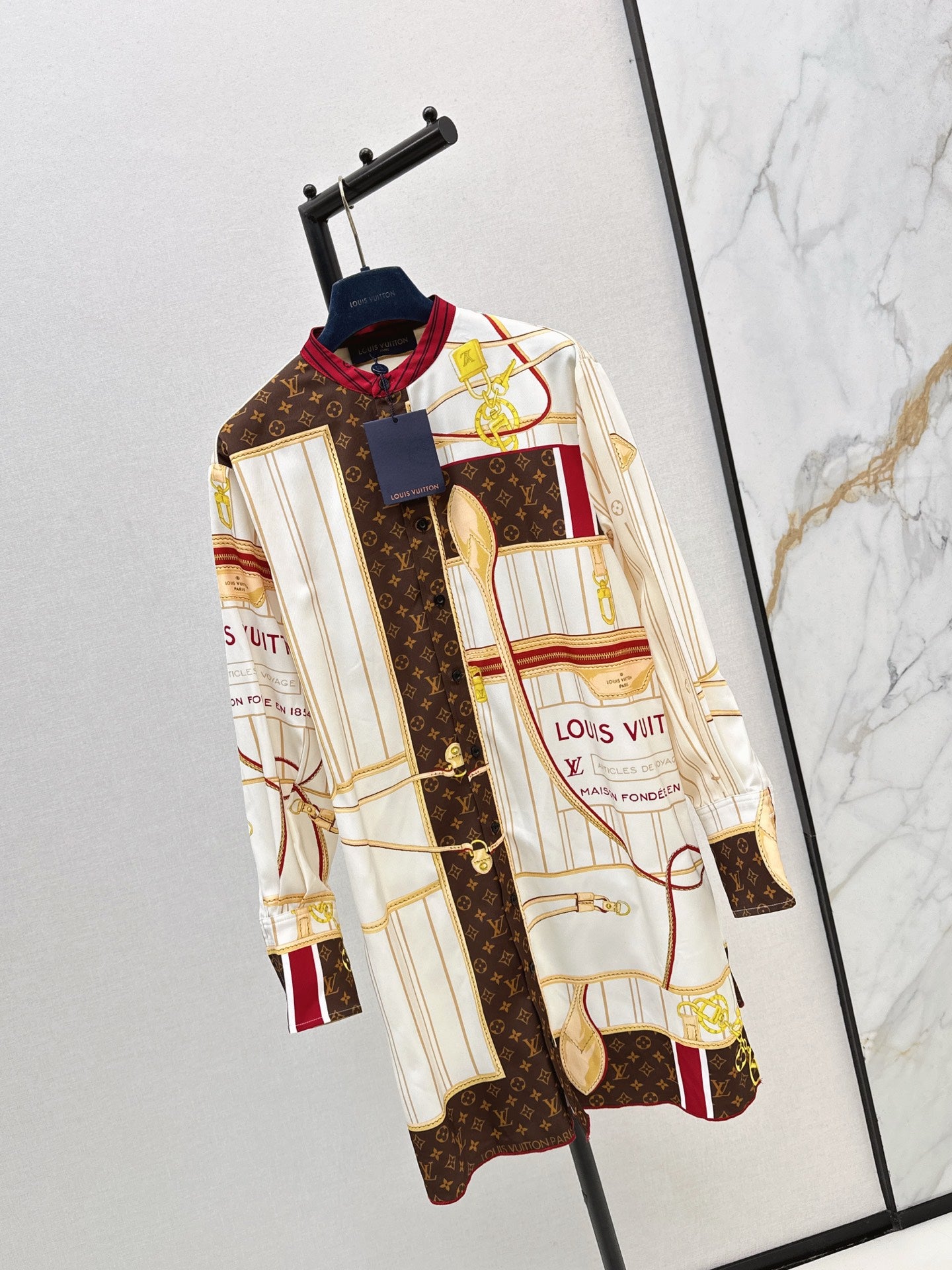 Loui 25fw print shirt
