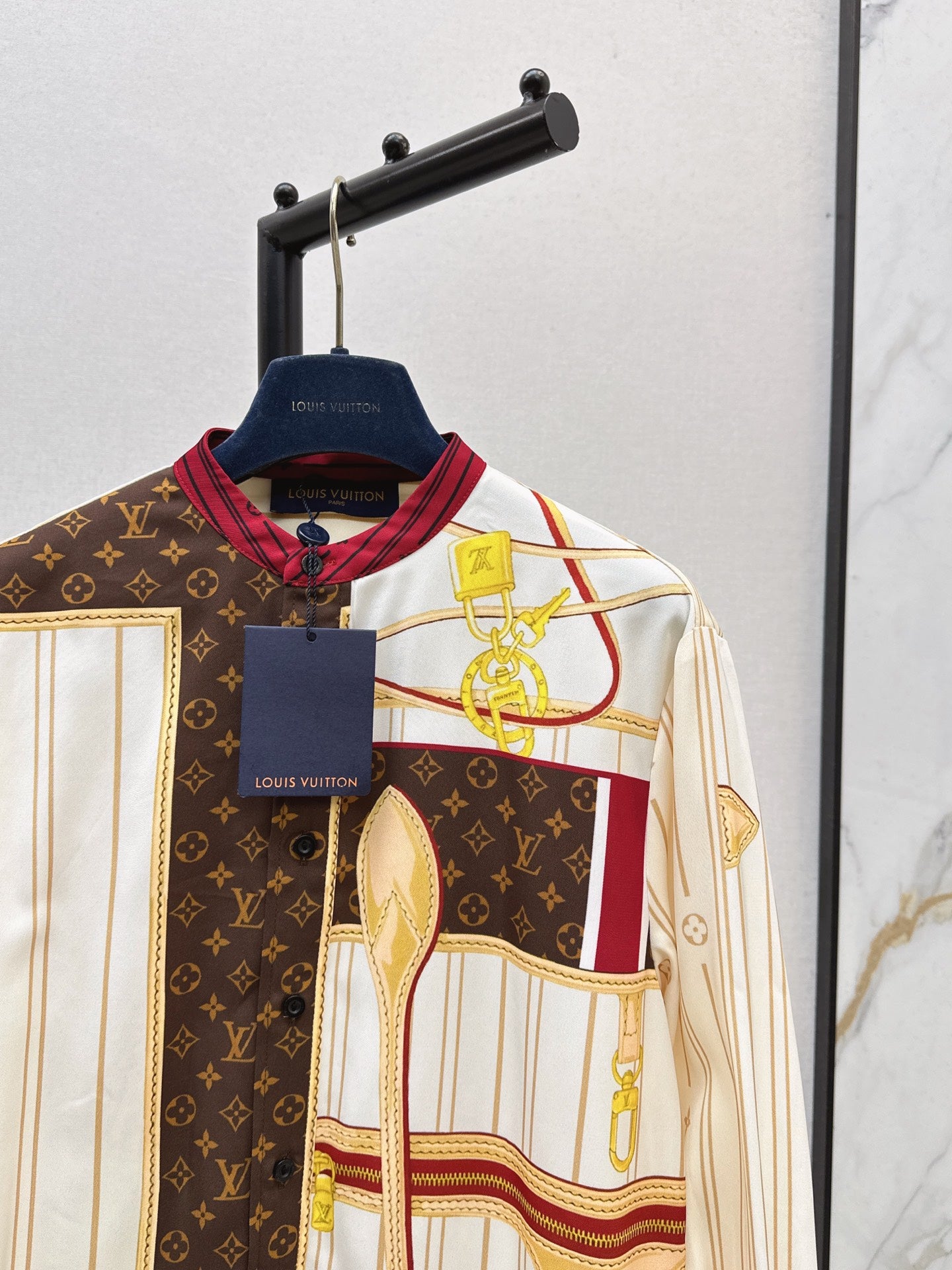 Loui 25fw print shirt