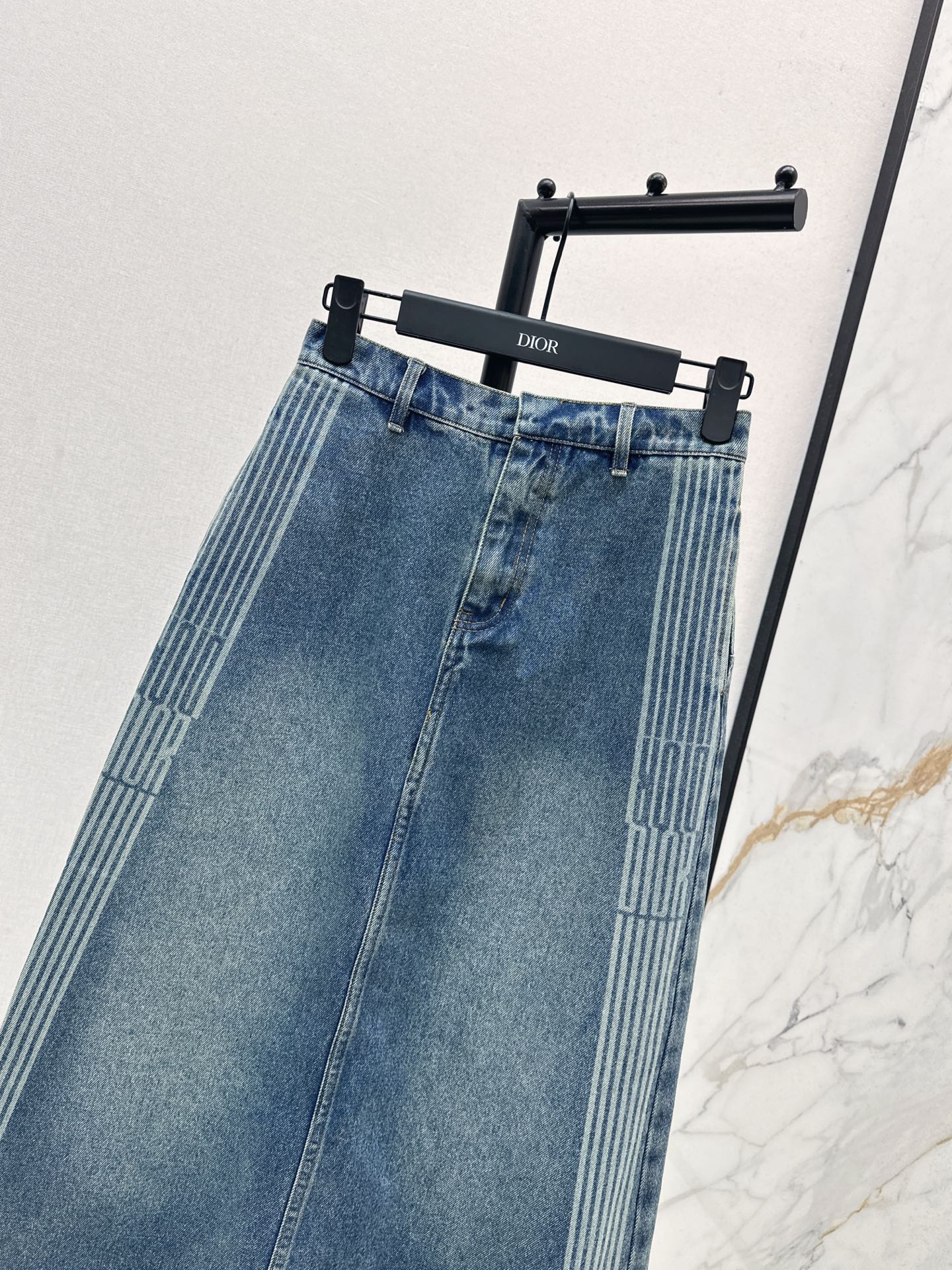 CD 25fw denim skirt