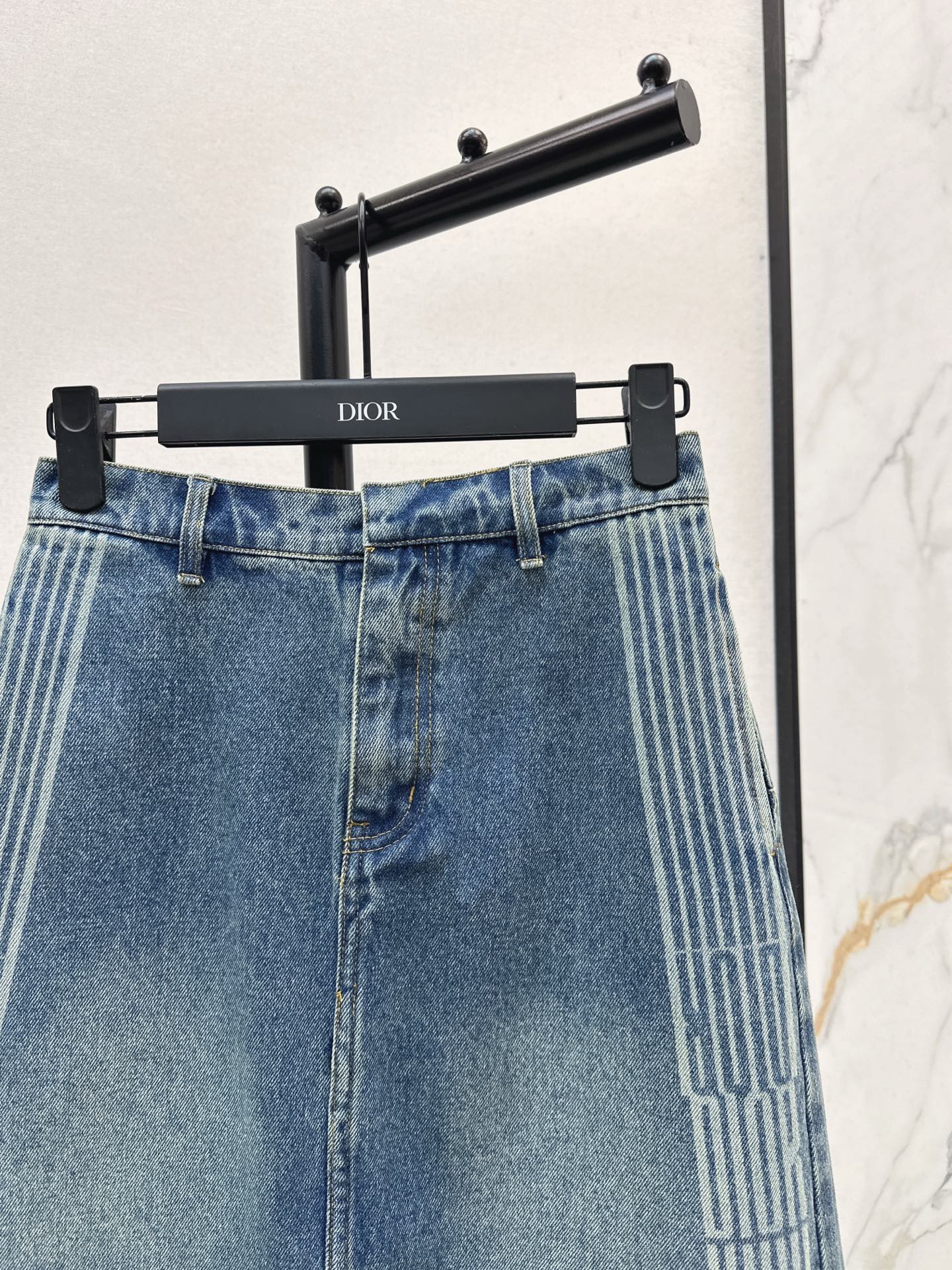 CD 25fw denim skirt