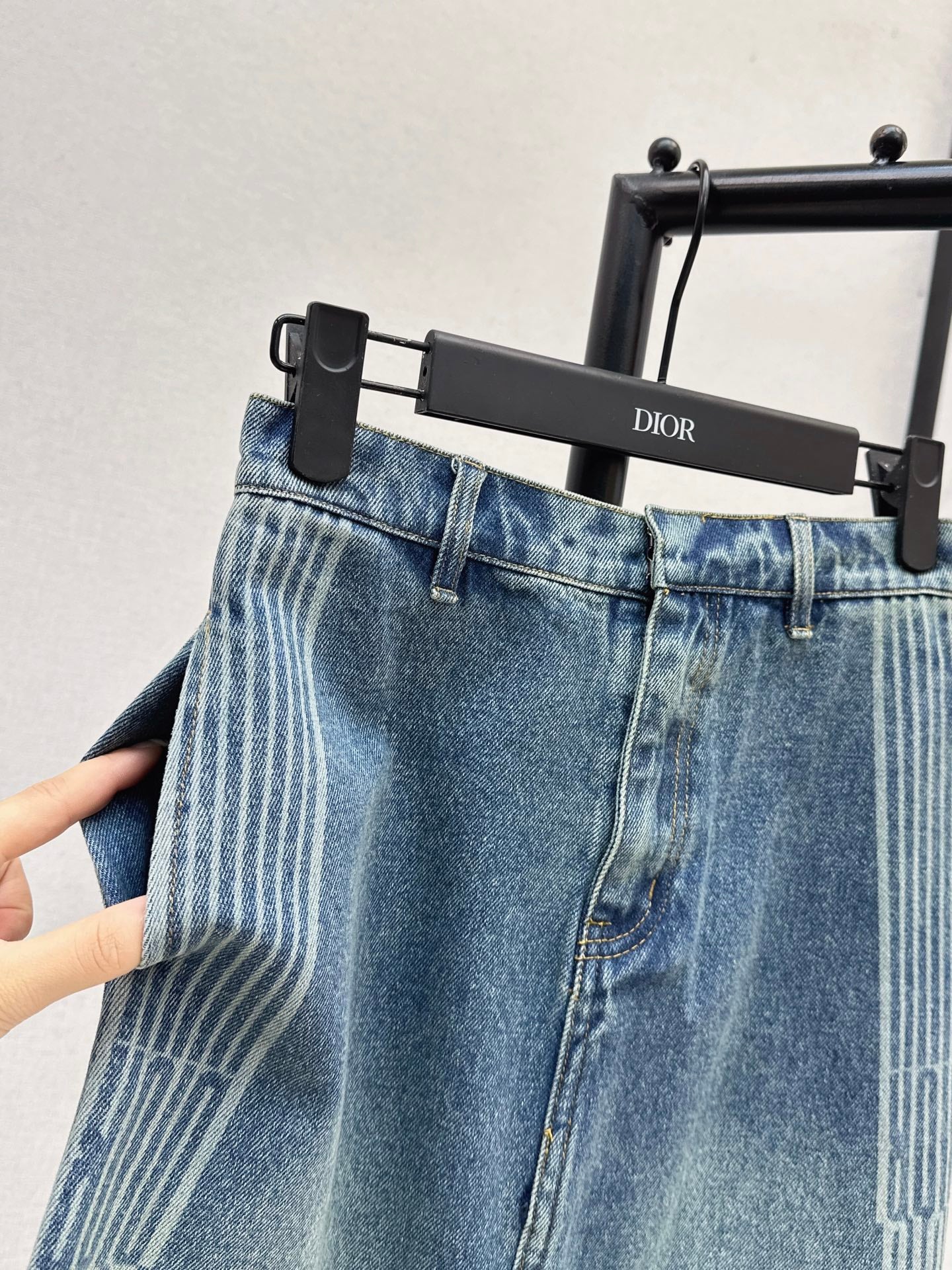 CD 25fw denim skirt