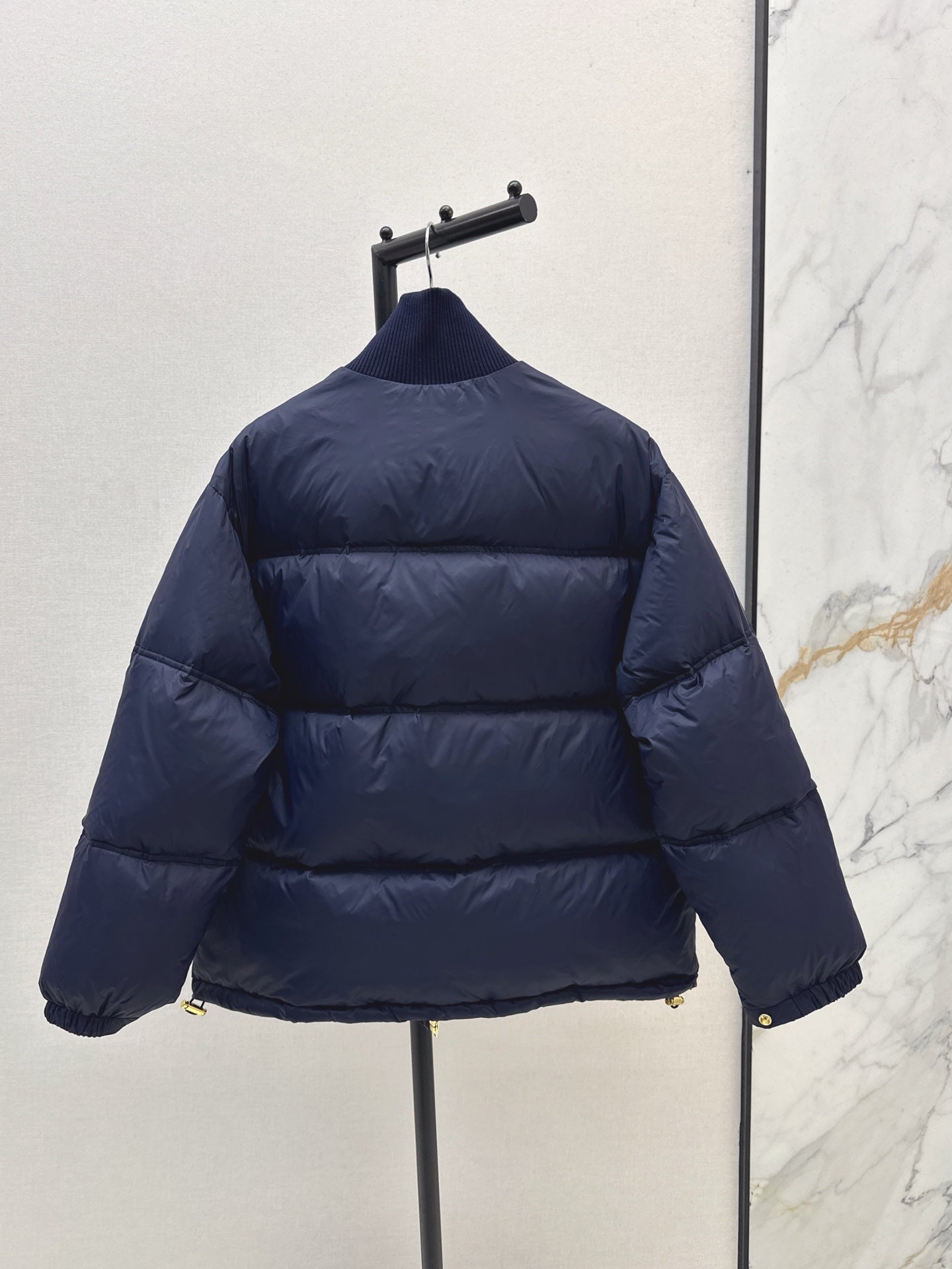 Celi 25fw down jacket