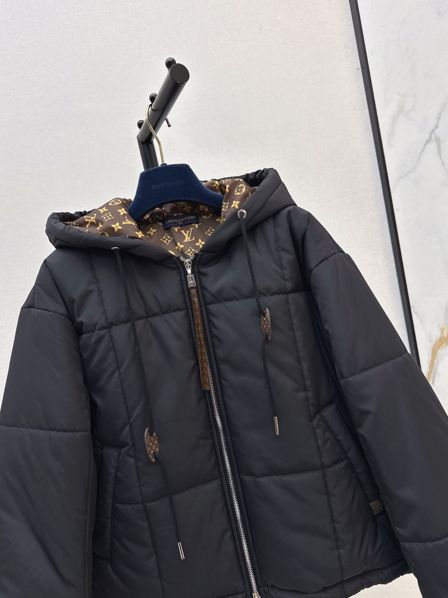 Louis 25fw flight mode jacket