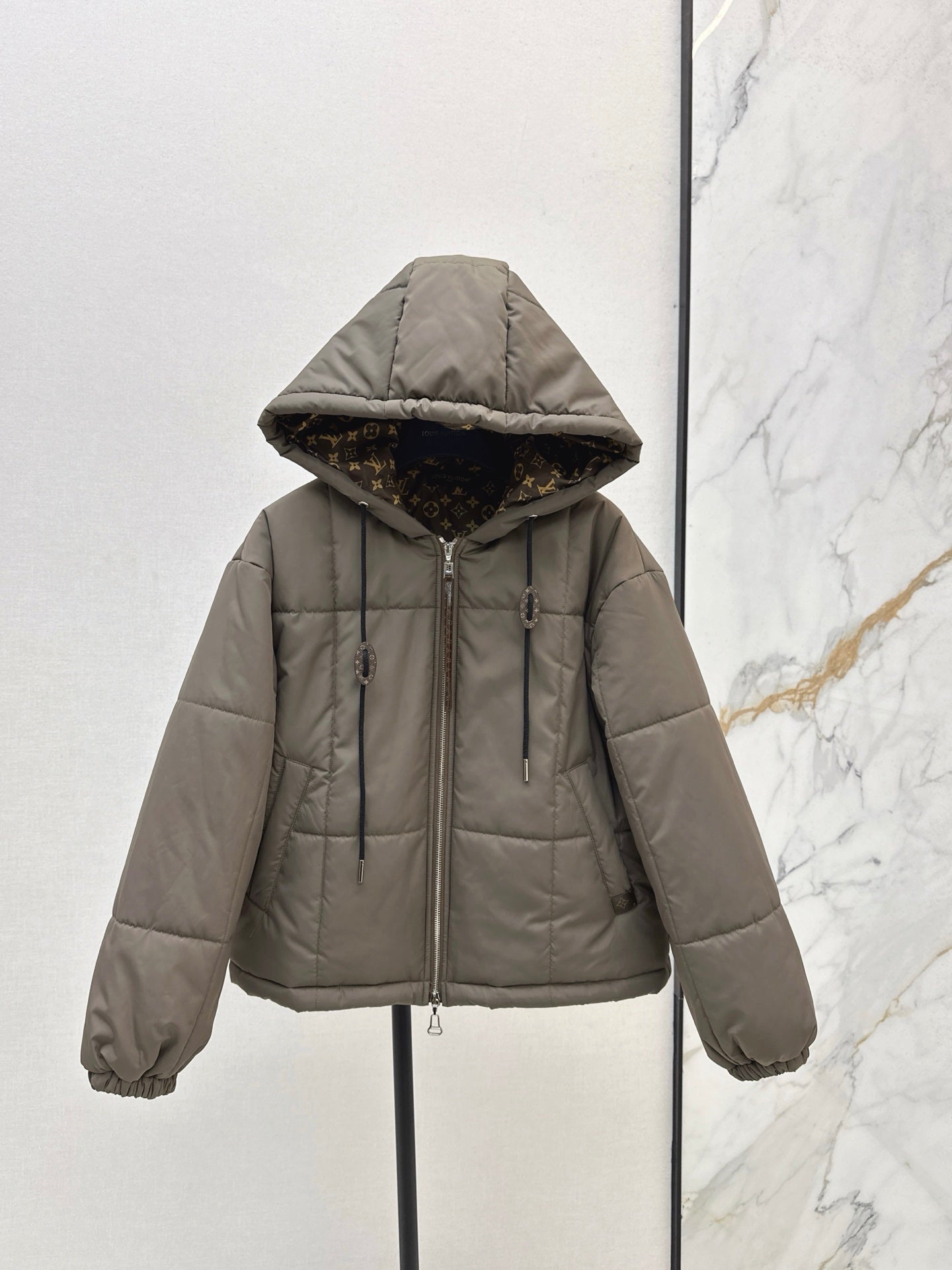 Louis 25fw flight mode jacket