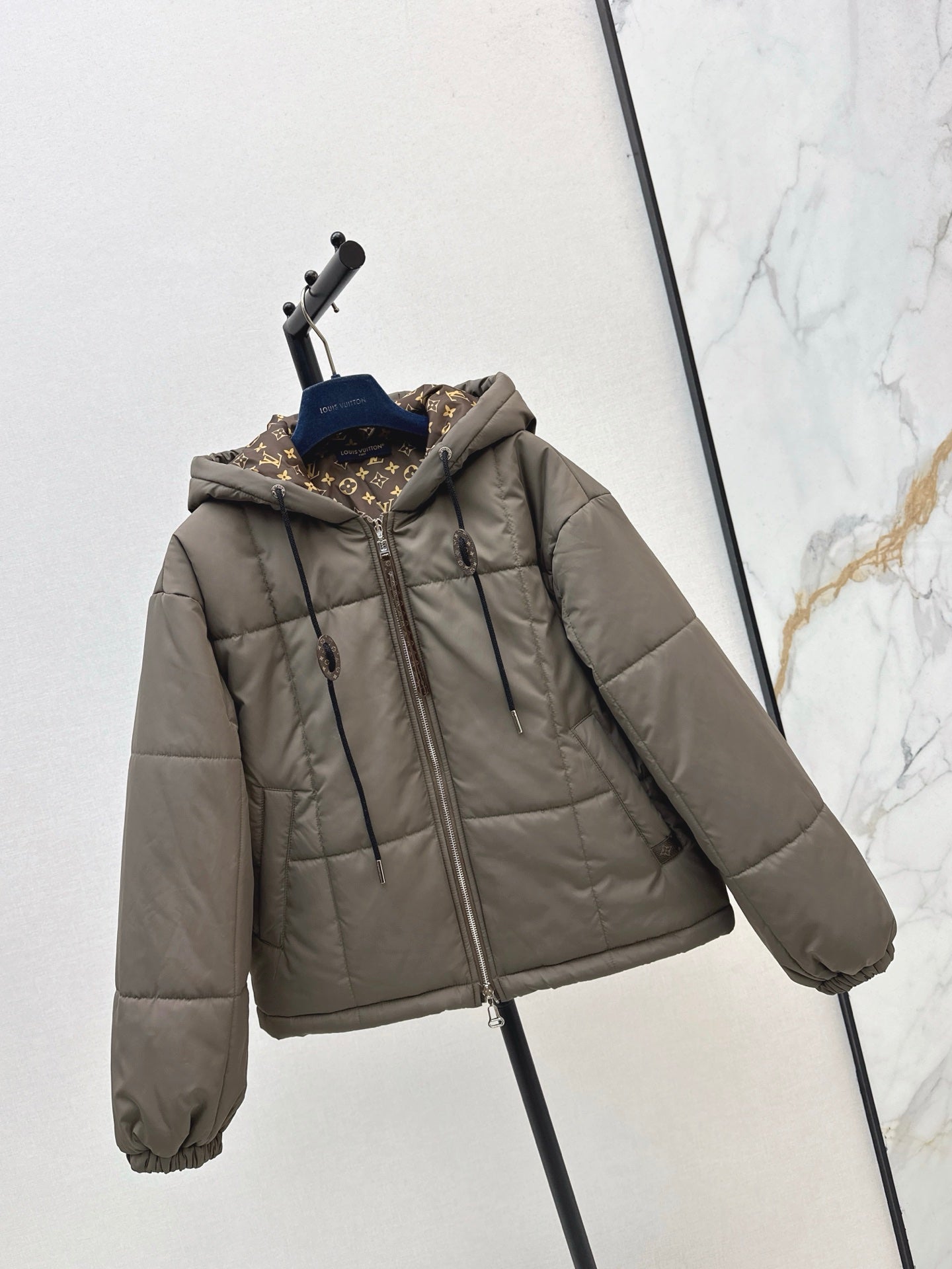 Louis 25fw flight mode jacket