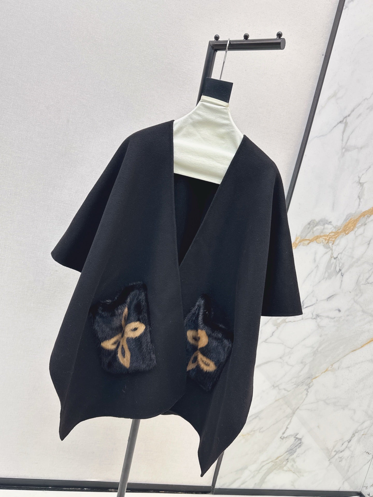 Loro 25fw wool cape coat