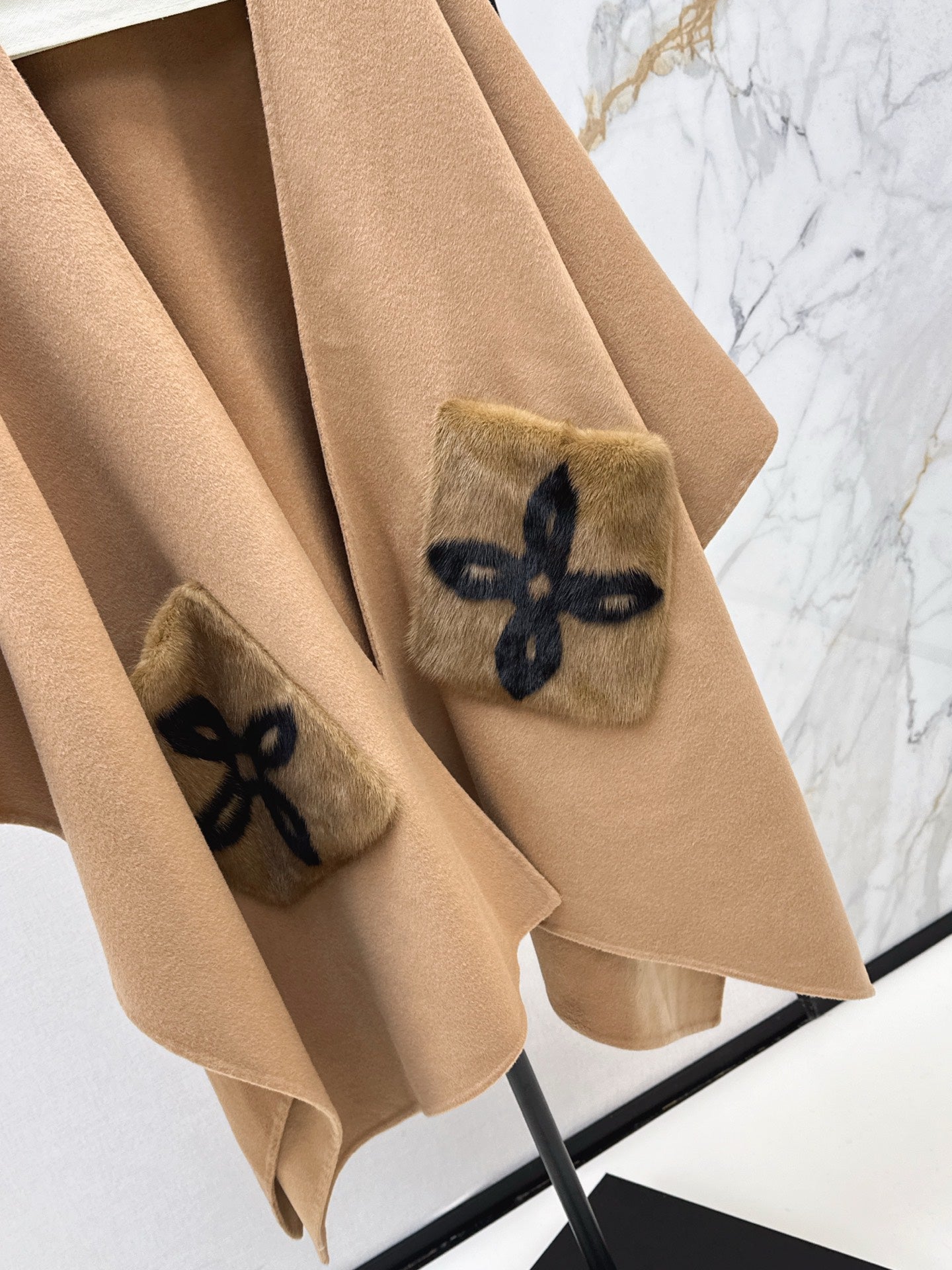 Loro 25fw wool cape coat