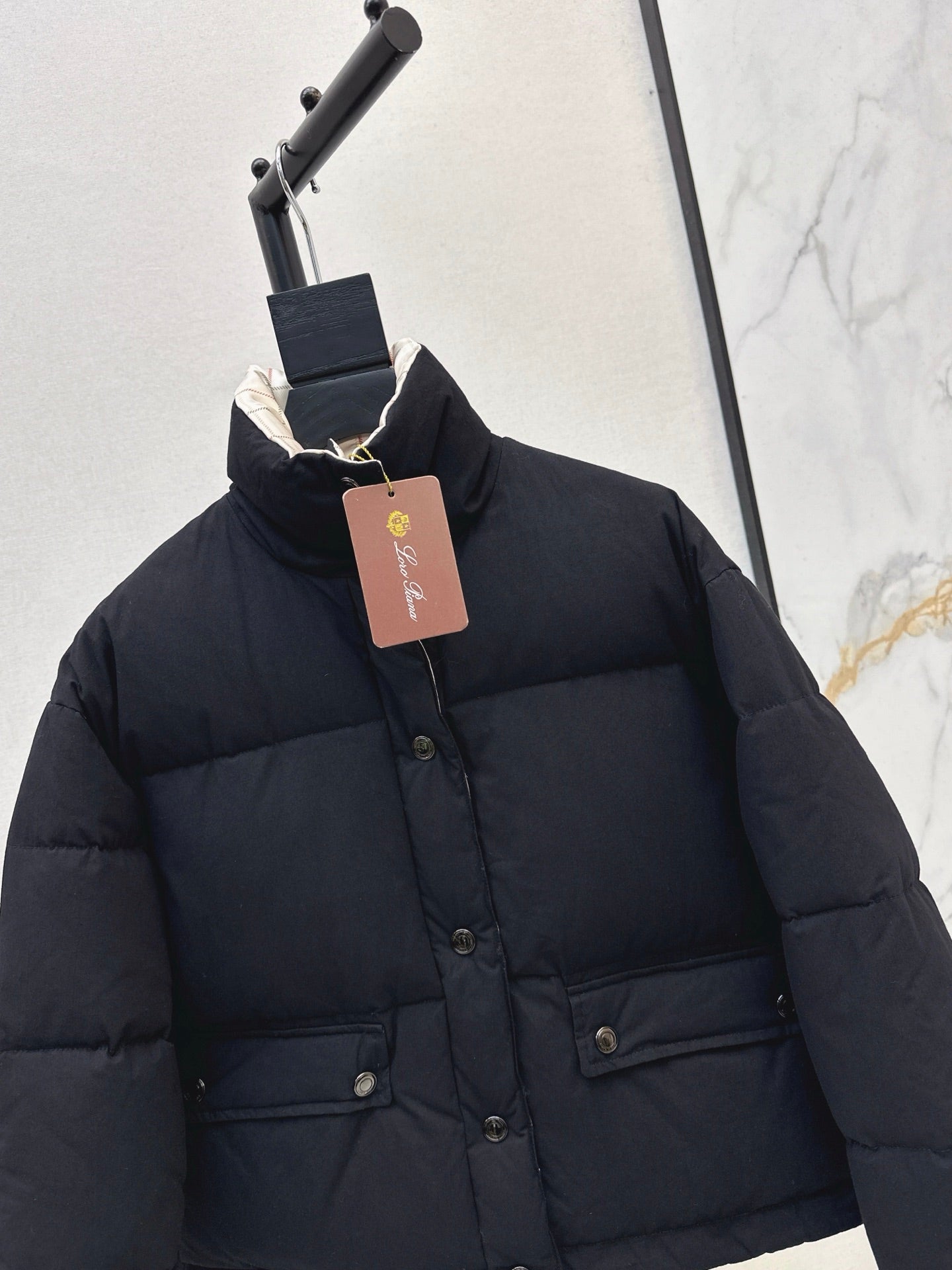 Loro 25fw down jacket