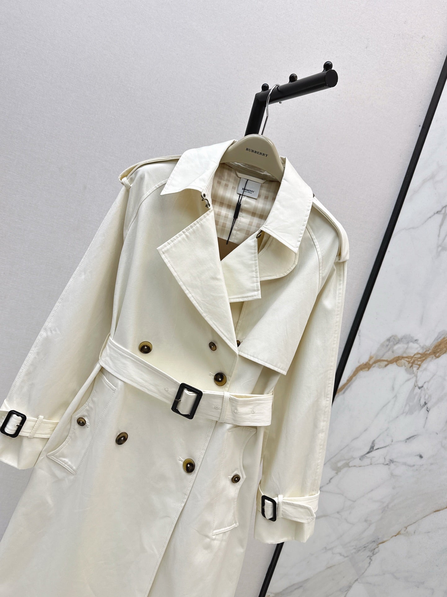 Bur 25fw trench coat