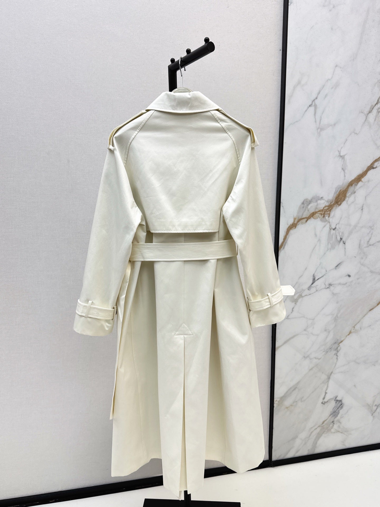 Bur 25fw trench coat