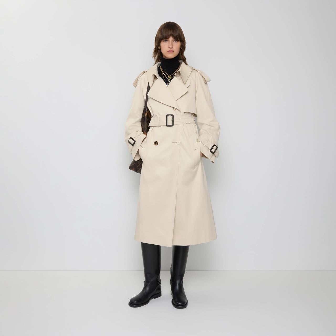 Bur 25fw trench coat