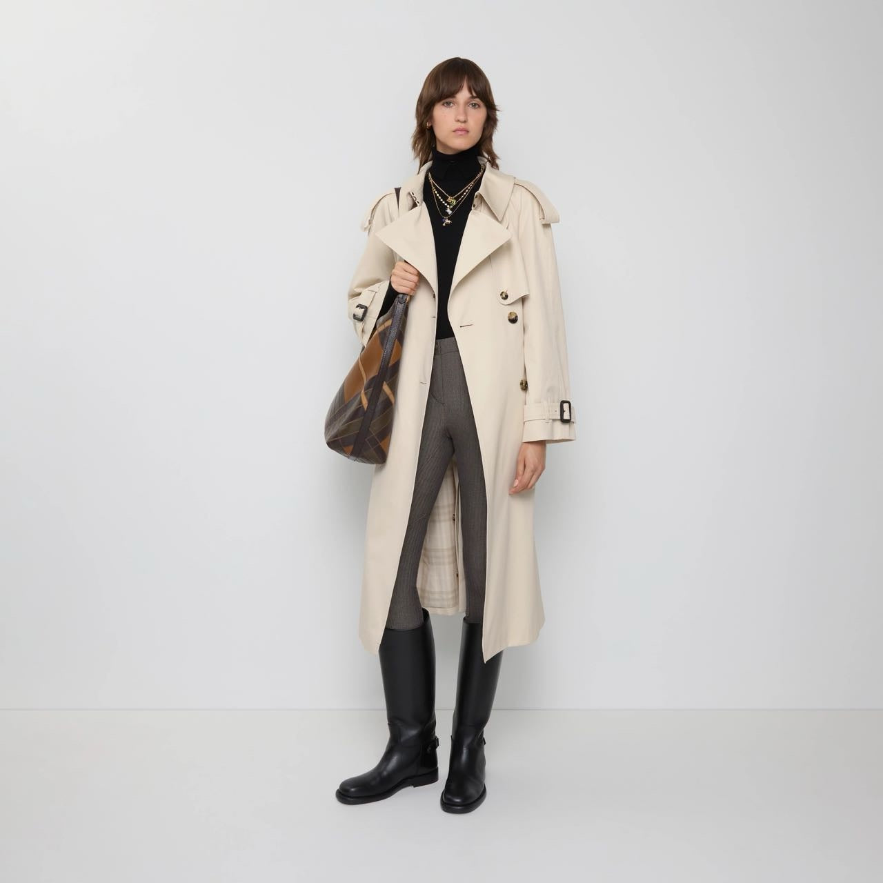 Bur 25fw trench coat