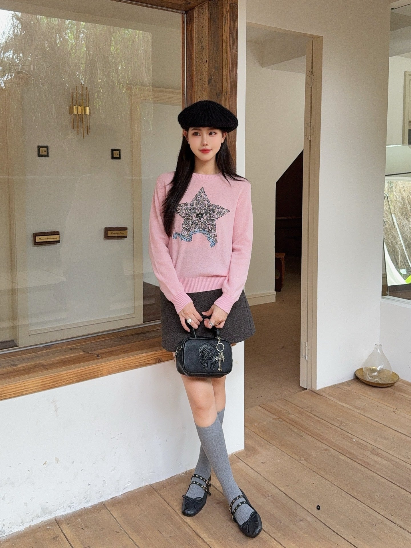 CD 25fw embroidered sweater