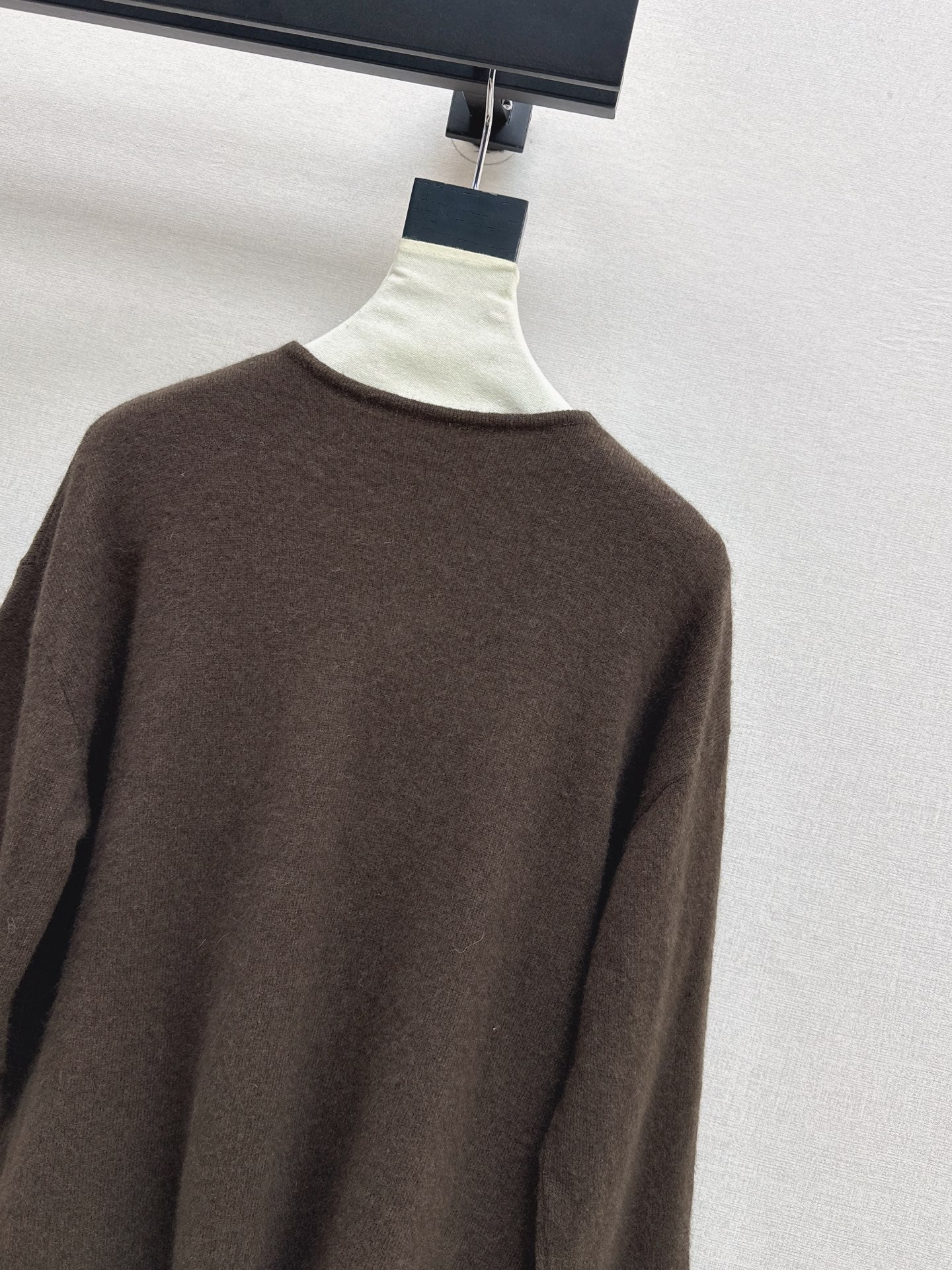 Chan 25fw knitted sweater