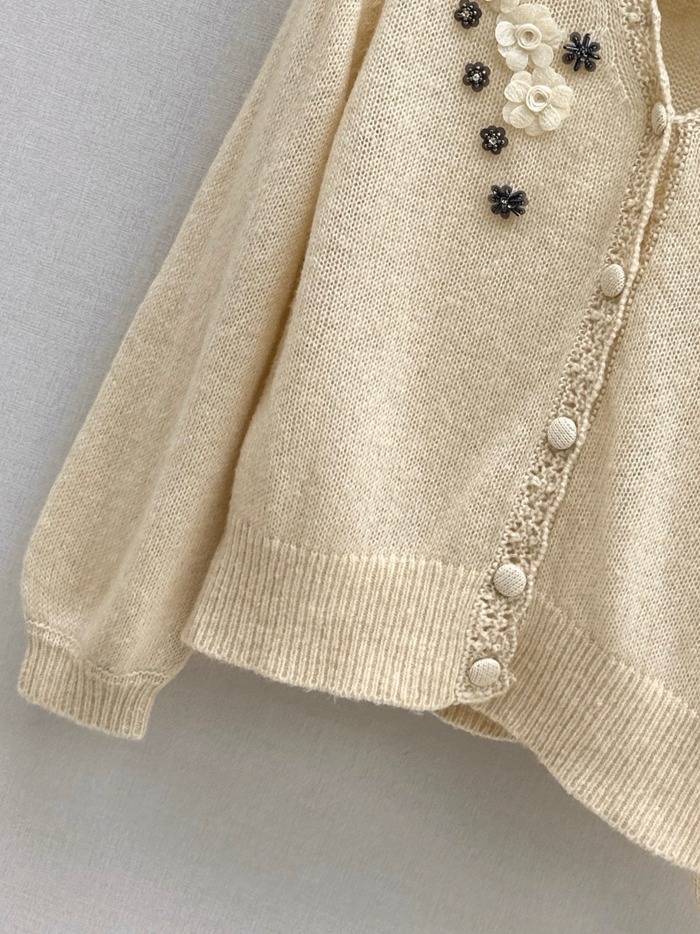 Chan 25fw knitted cardigan