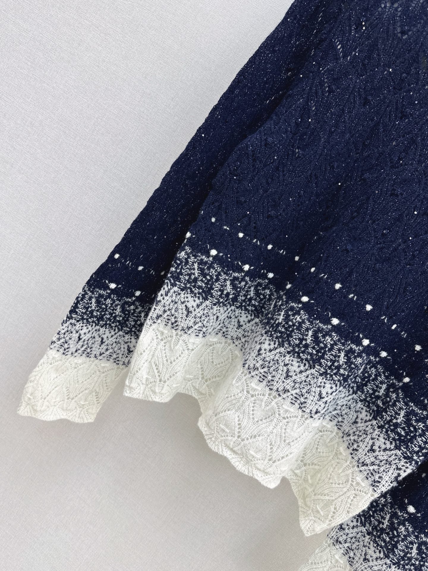 Chan 25fw buling sweater