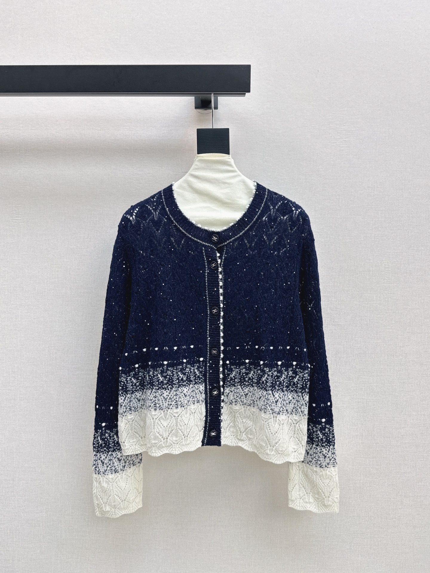 Chan 25fw buling cardigan