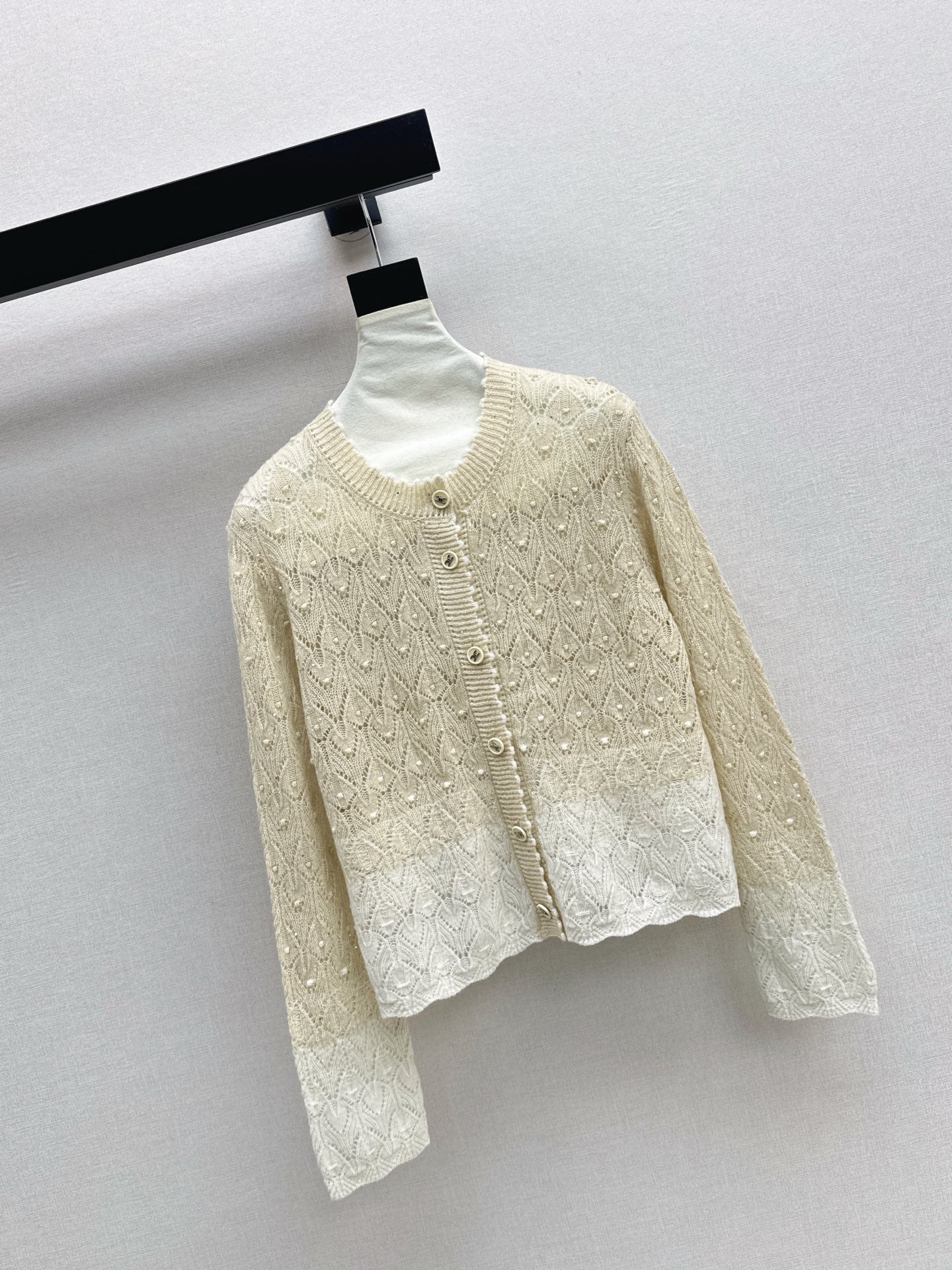 Chan 25fw buling cardigan