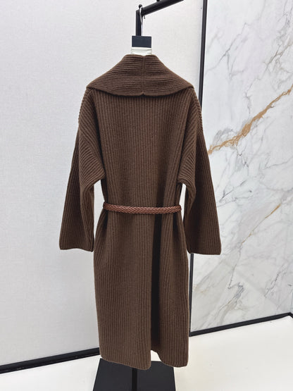 Brune 25fw knitted coat