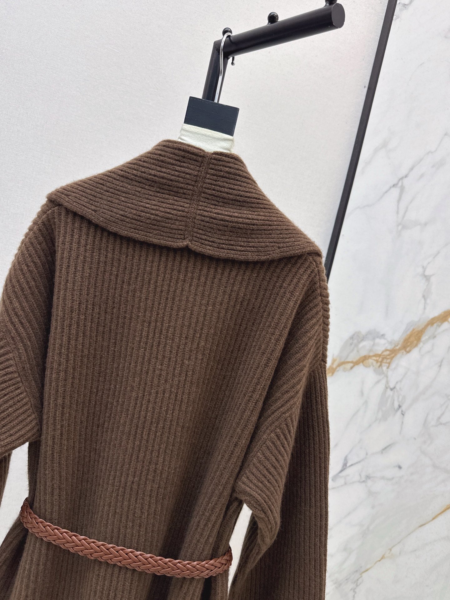Brune 25fw knitted coat