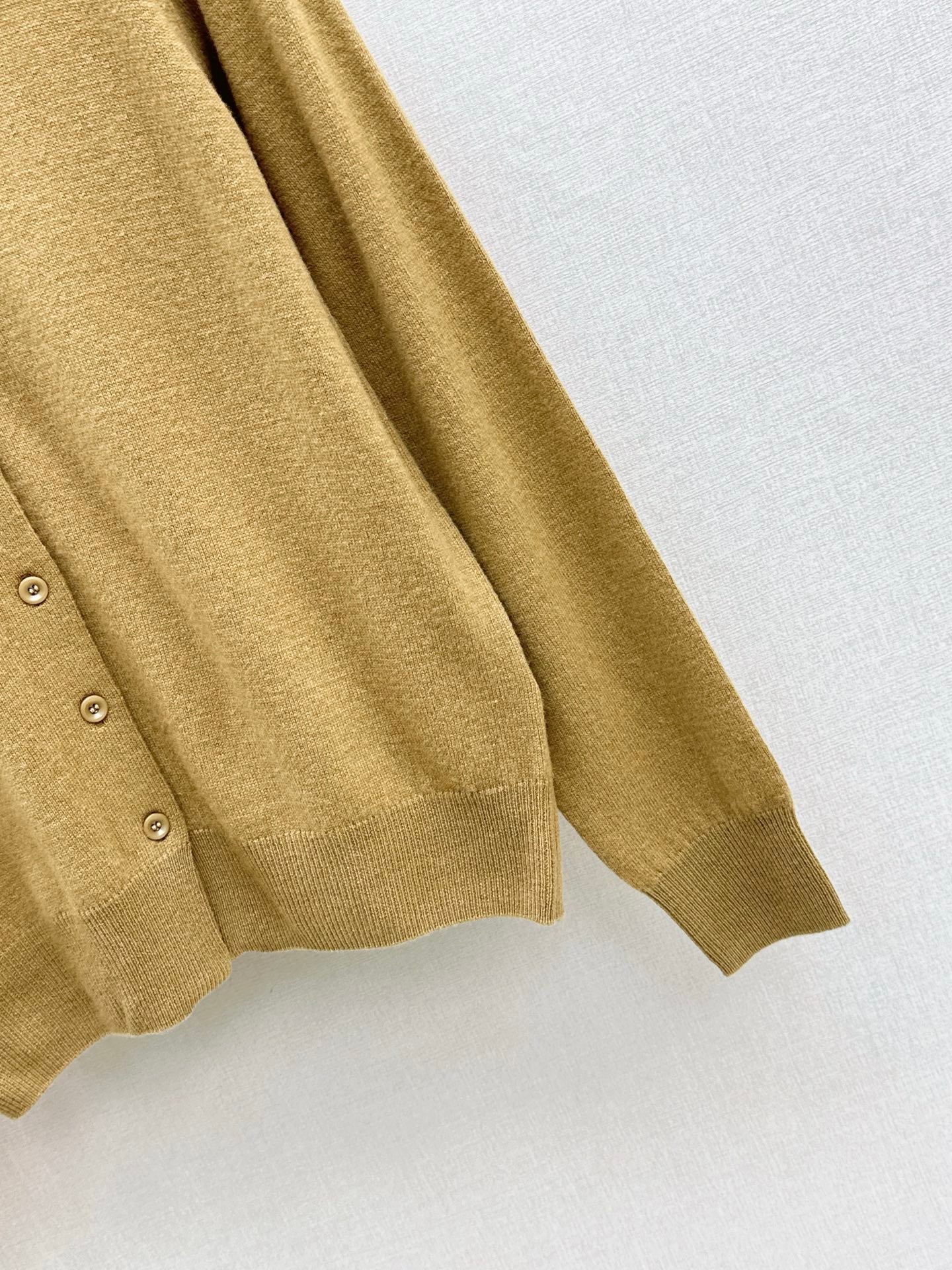 CD 25fw knitted sweatshirts