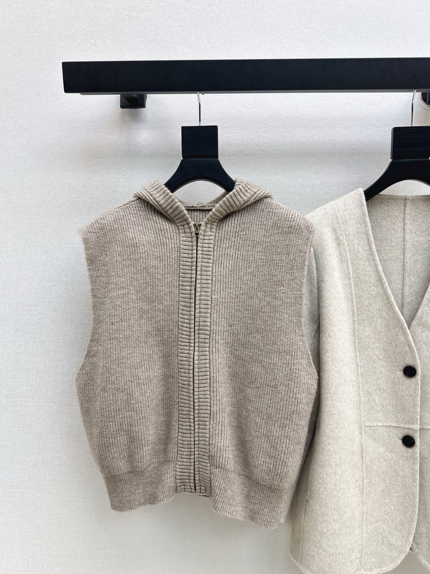 Loro 25fw knitted vest jacket set