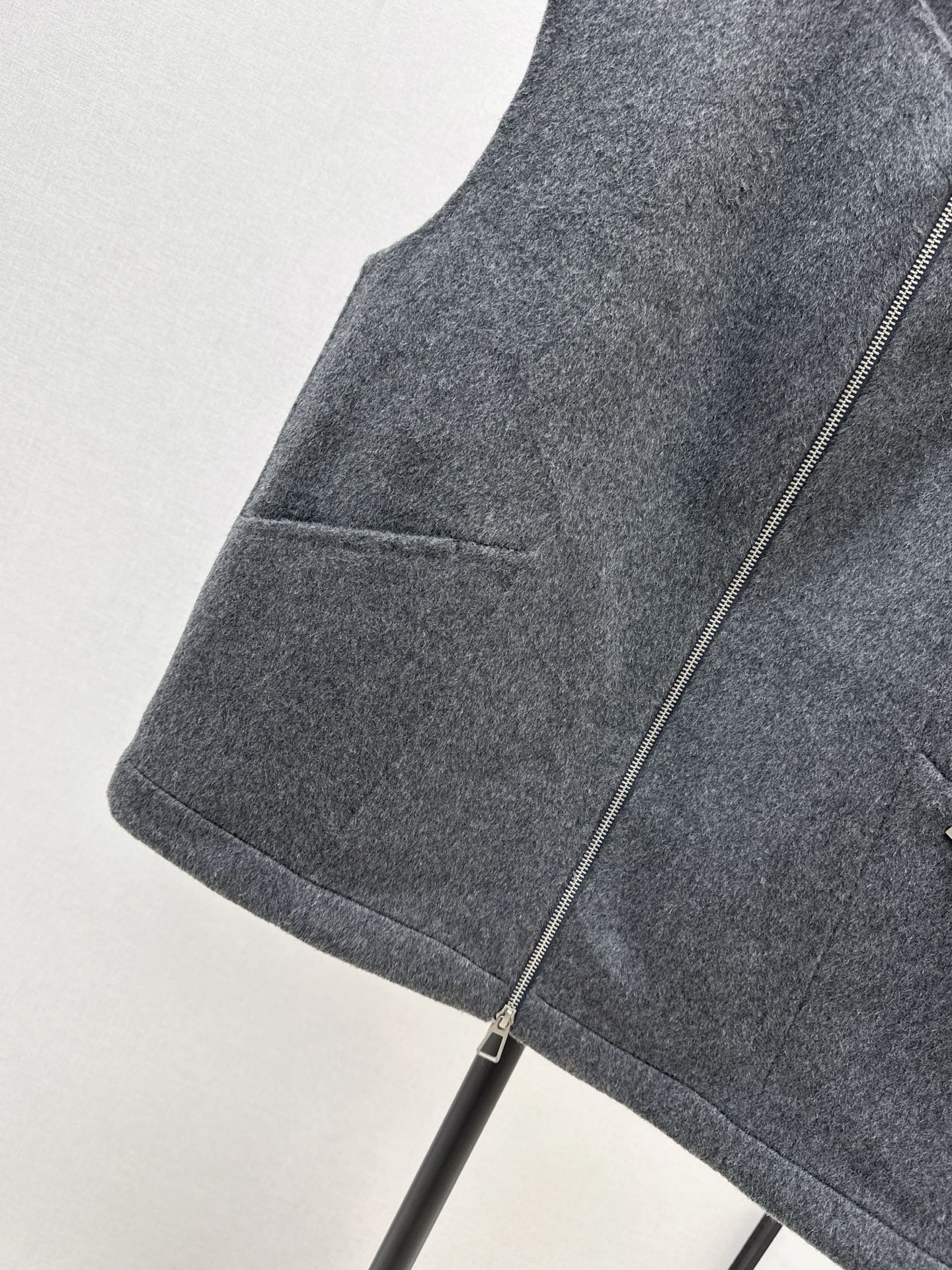 Max 25fw woolen vest