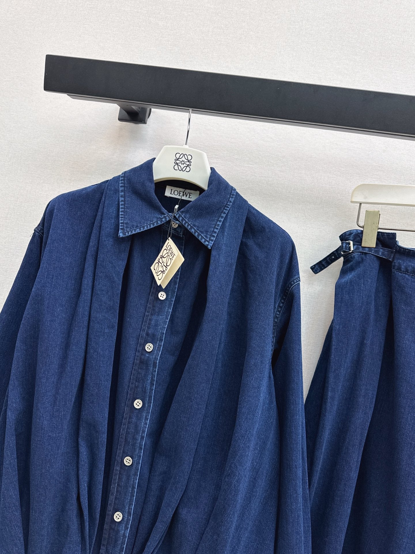 Loe 25fw denim suit