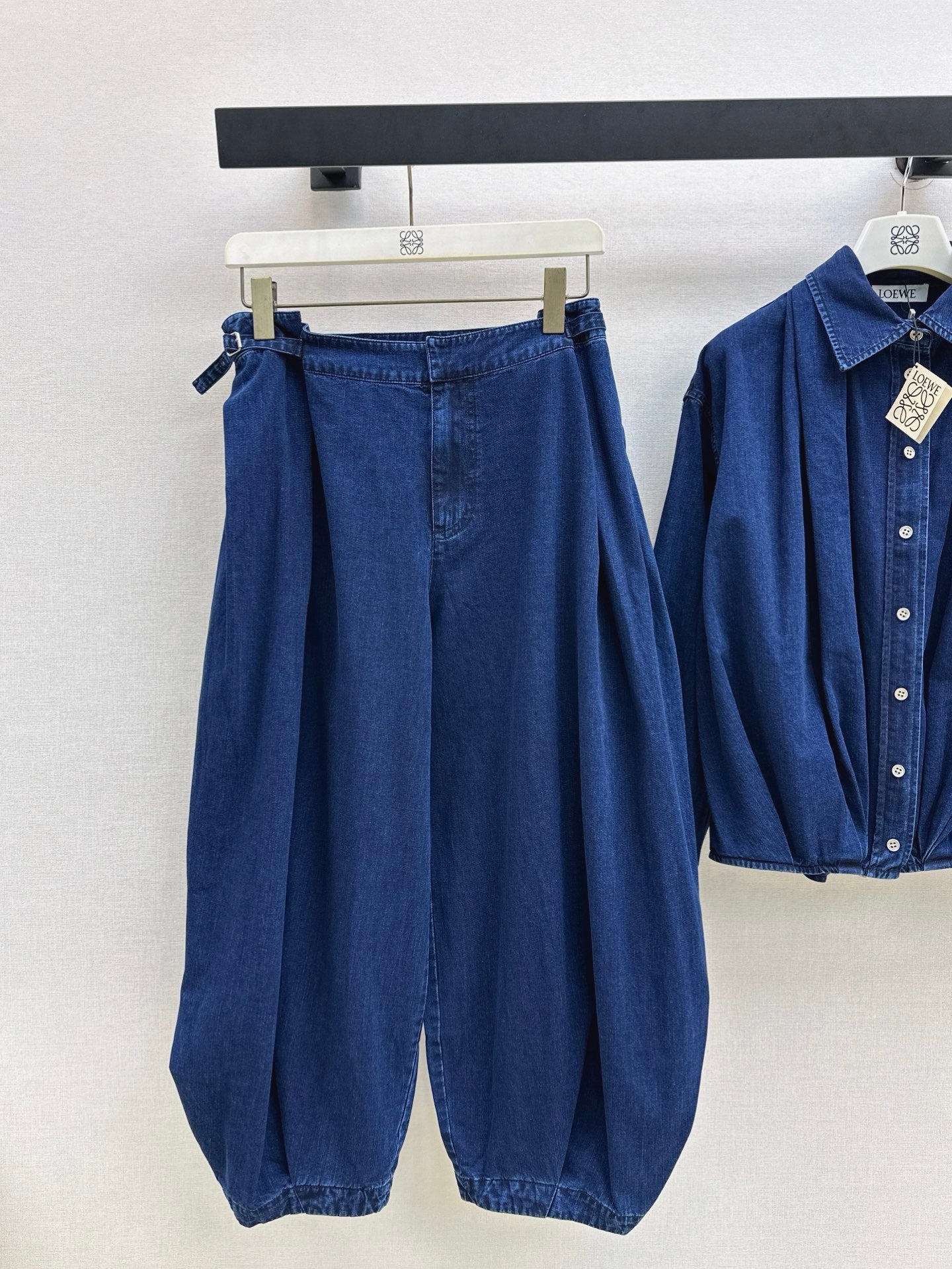 Loe 25fw denim suit