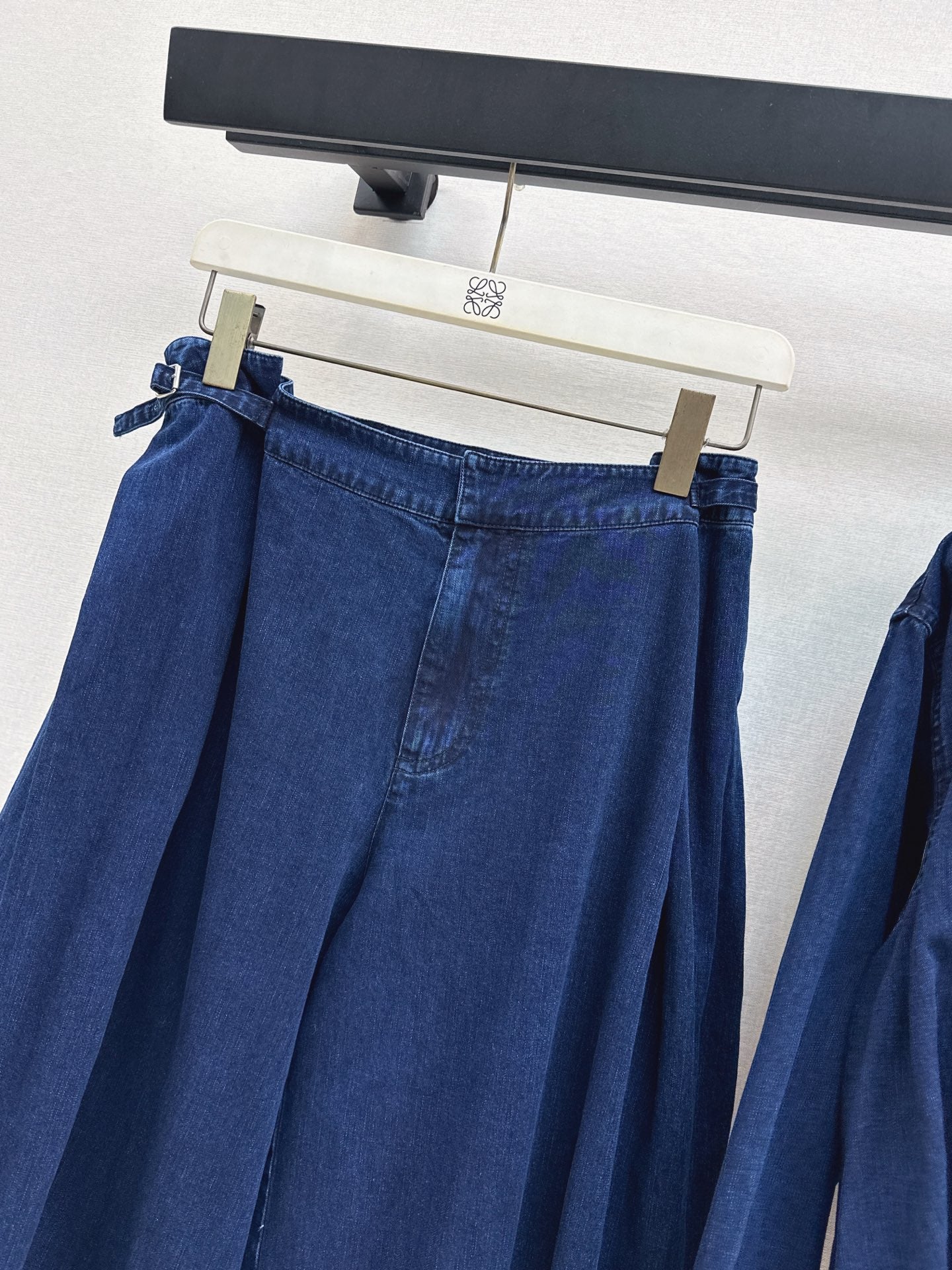 Loe 25fw denim suit