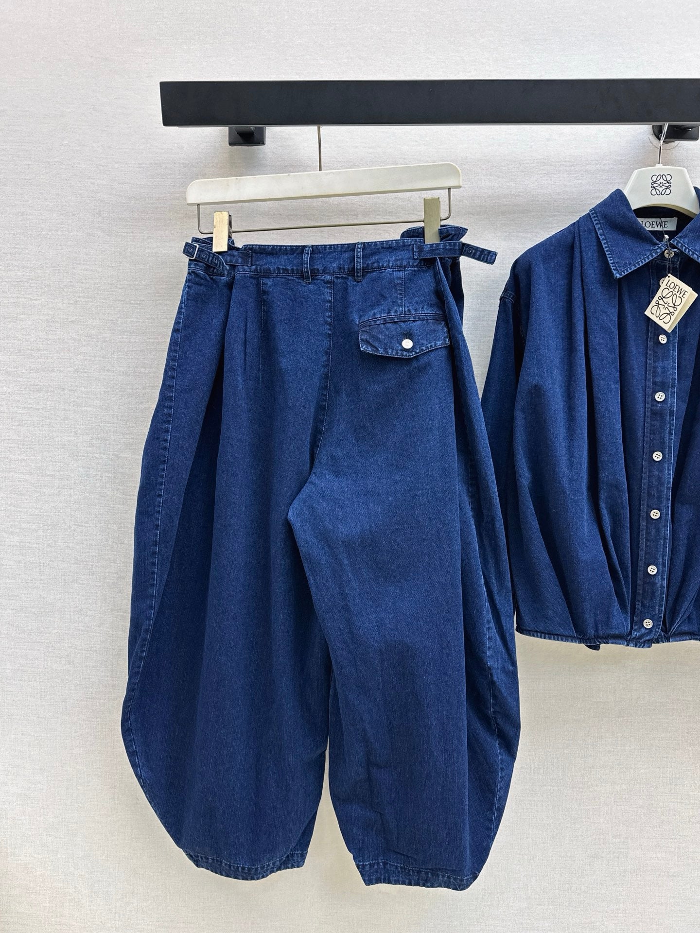 Loe 25fw denim suit